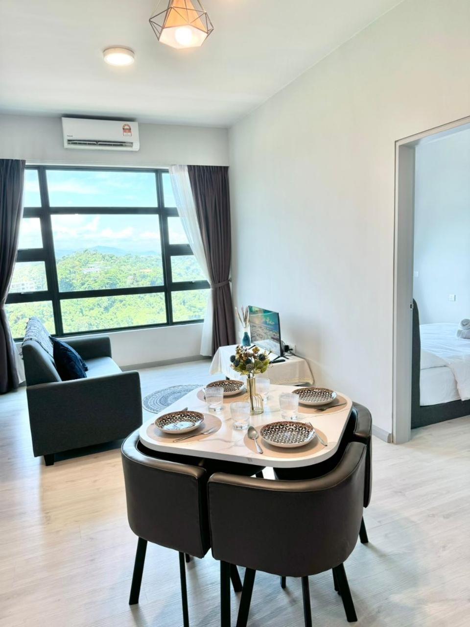 High Floor City View with Jesselton Quay Near Suria Sabah & Jesselton Point photo 2