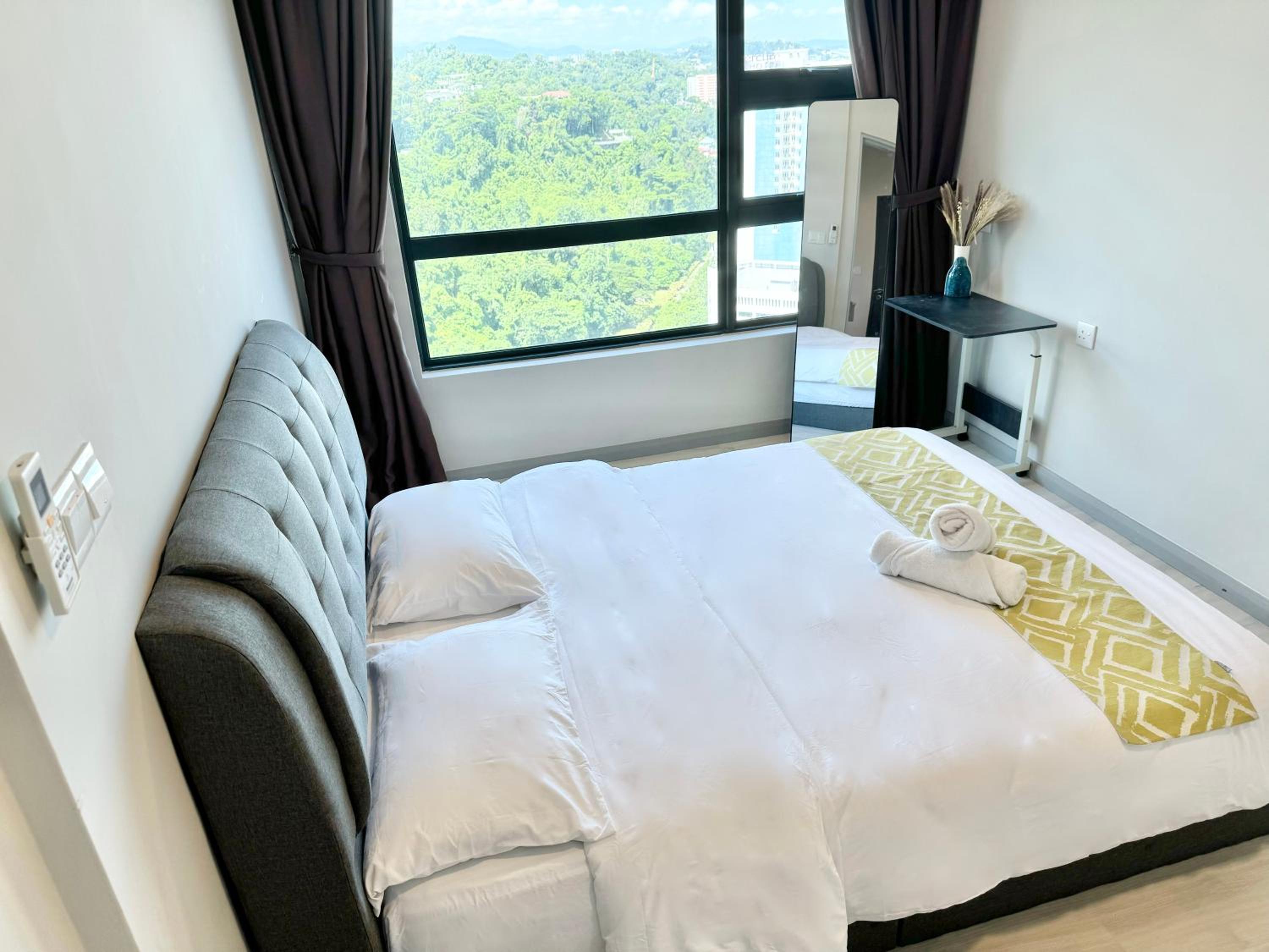 High Floor City View with Jesselton Quay Near Suria Sabah & Jesselton Point photo 5