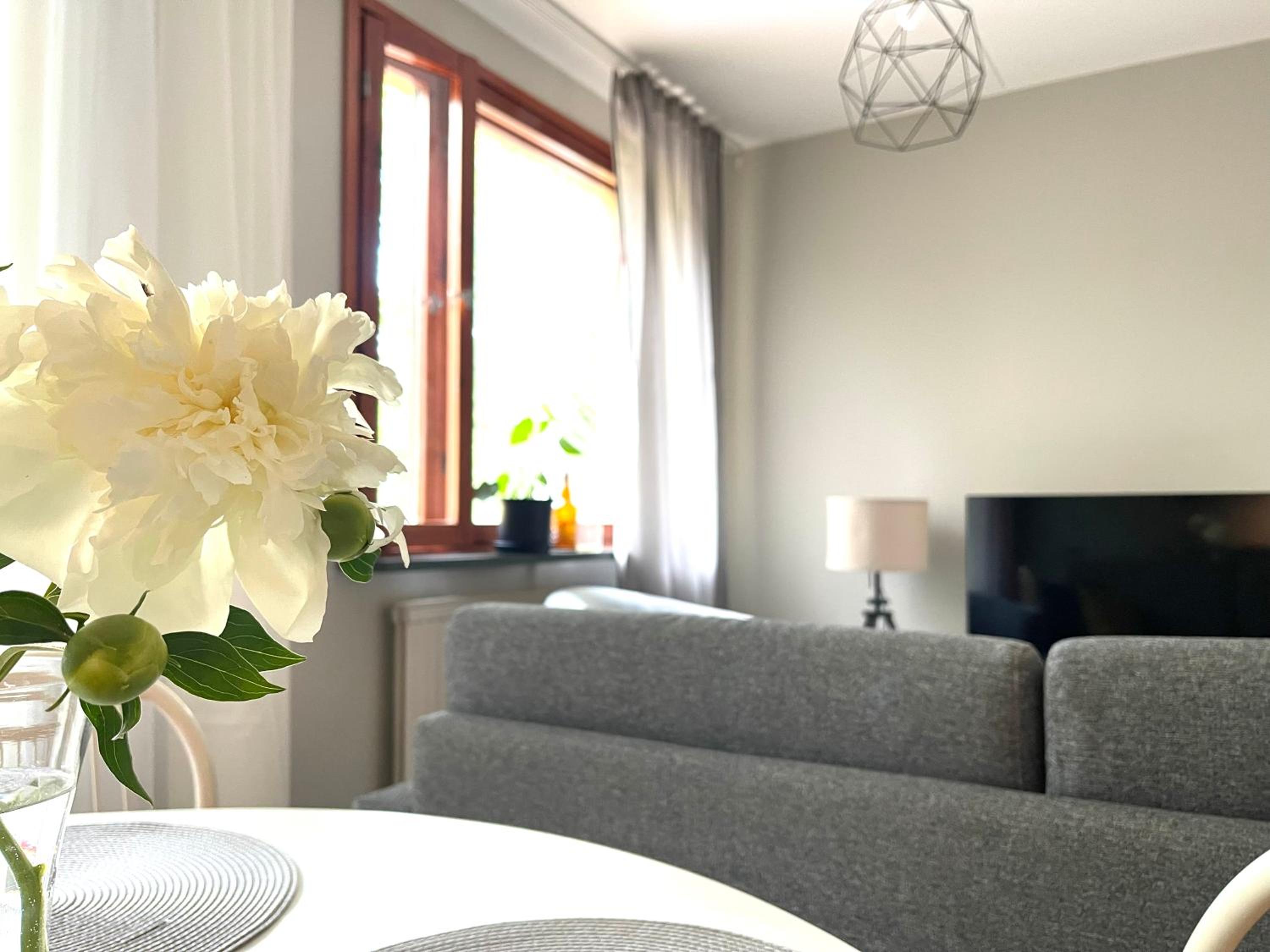 Mandi modern 2br apartment with balcony