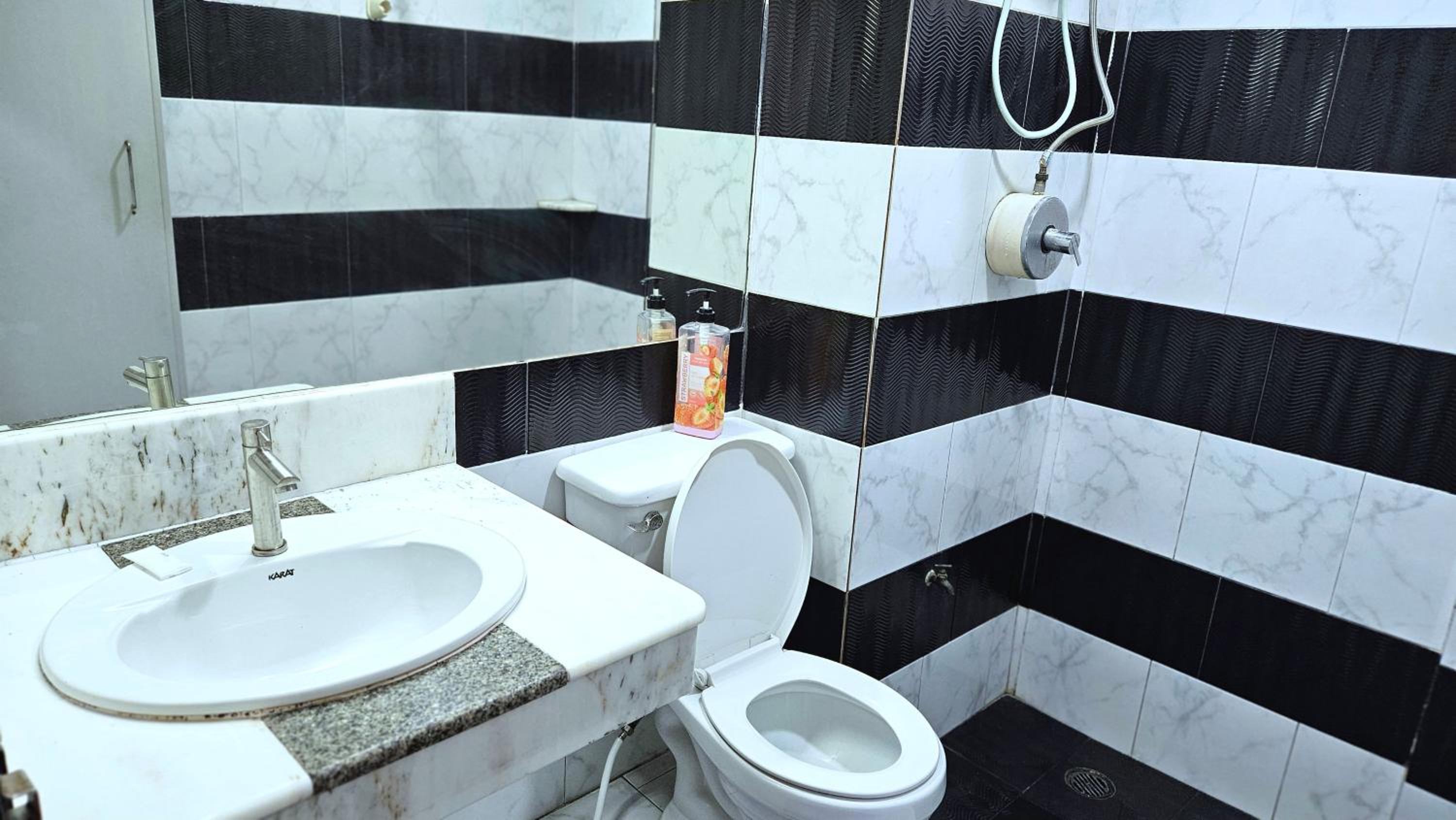 A House Boutique Guesthouse - Image 5