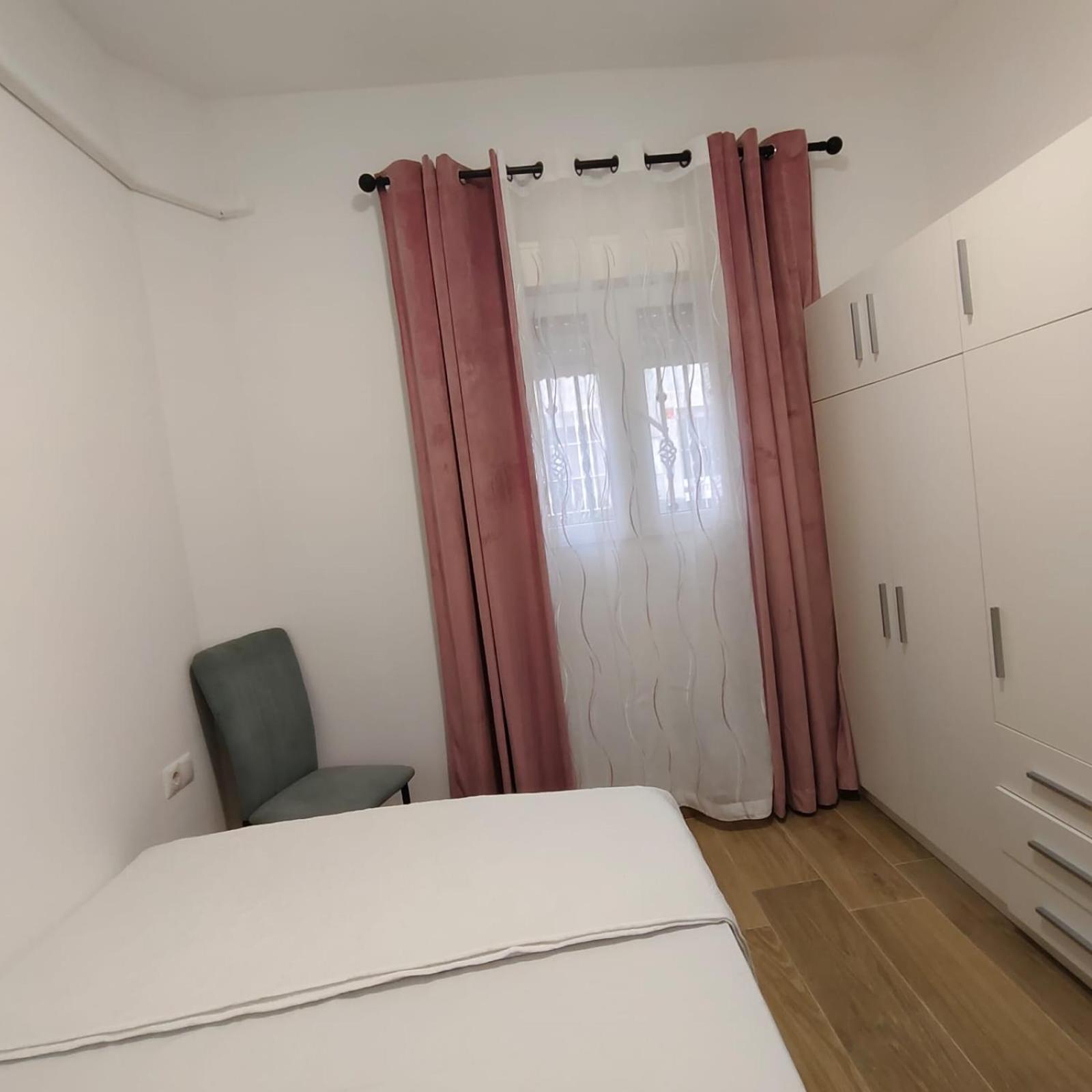 habitación acogedora en zona tranquila