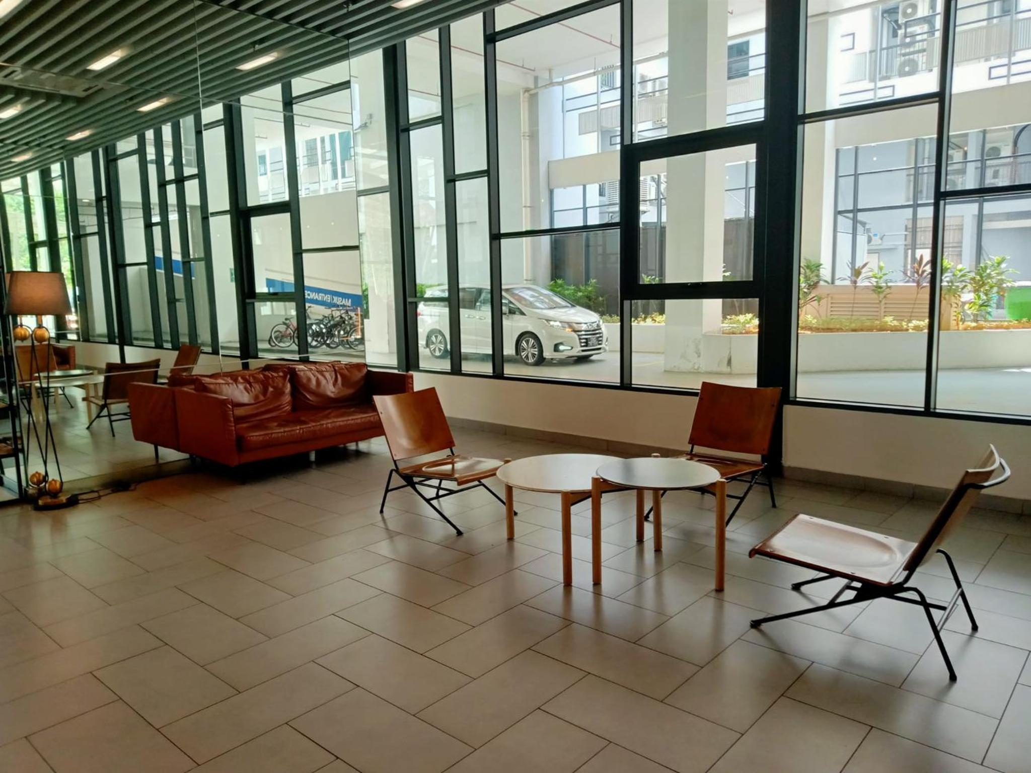 Midvalley Southkey Mosaic 2BR Suite Homestay by Jfive