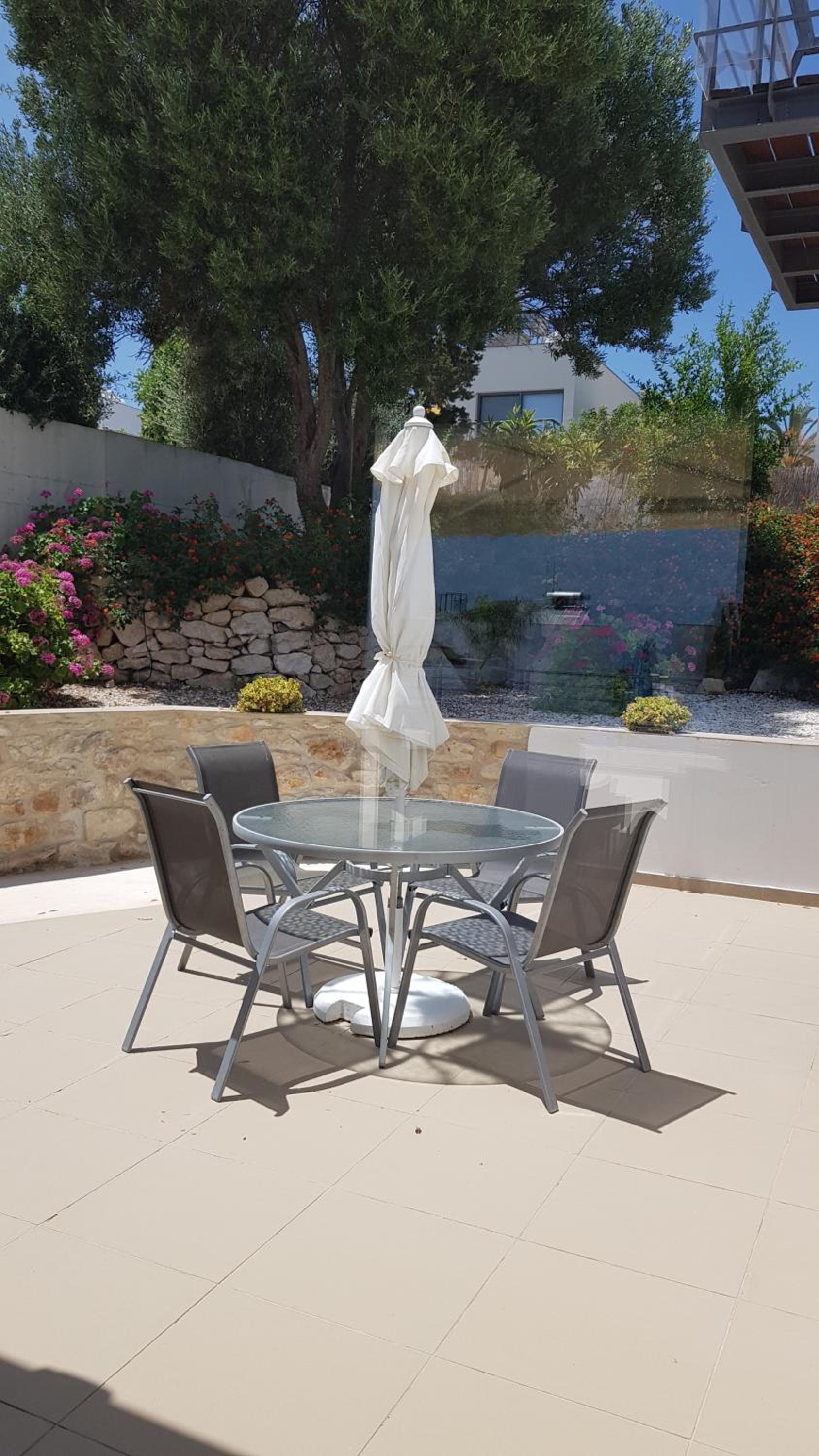 Lenia's Sea View Villa