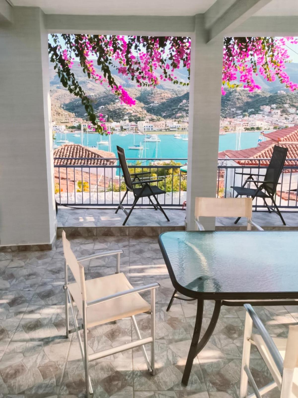 John's house photo 3