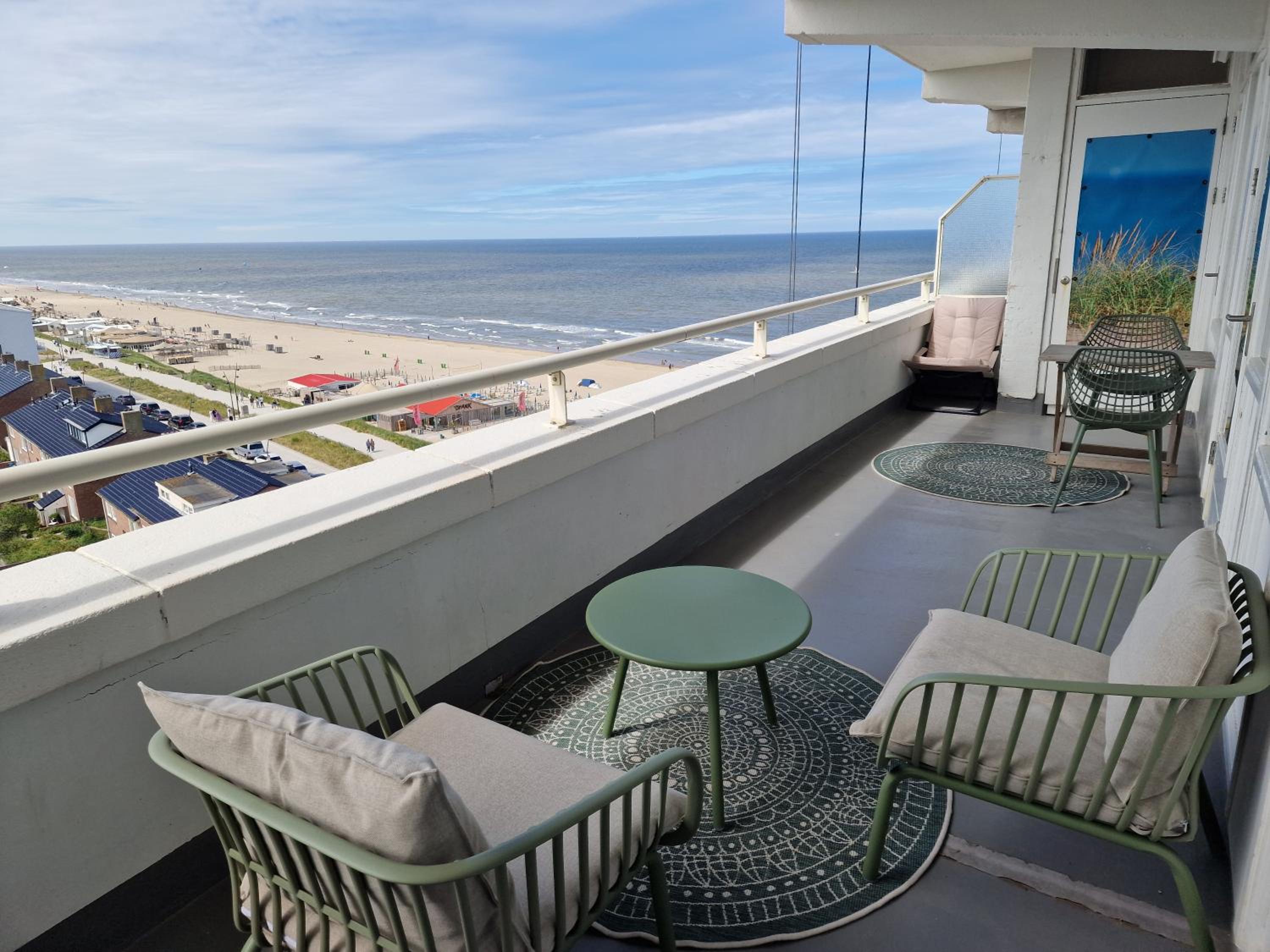 Beach & Sea view view 2