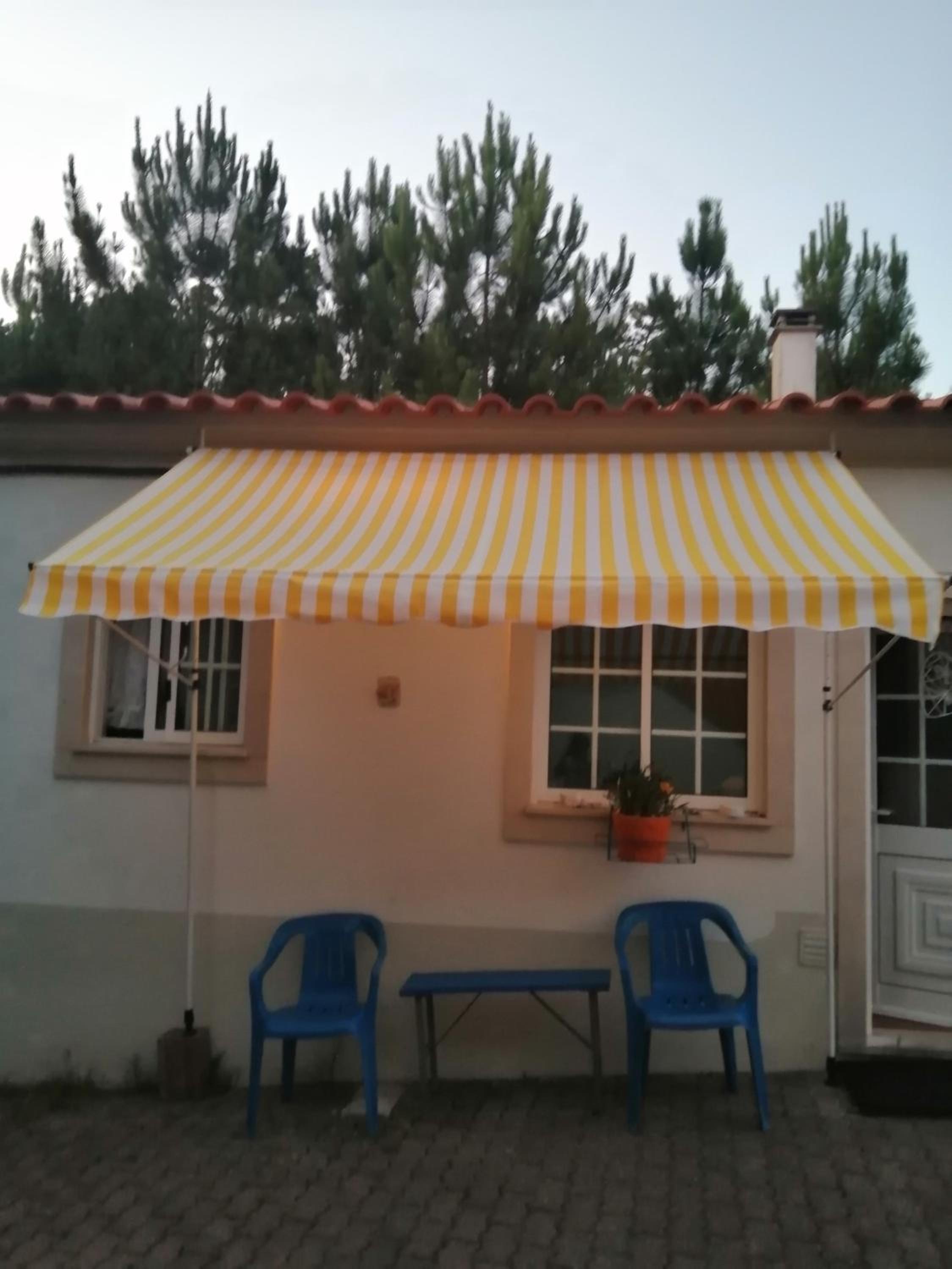 Comfortable studio in Nazare with shared pool 30 m²