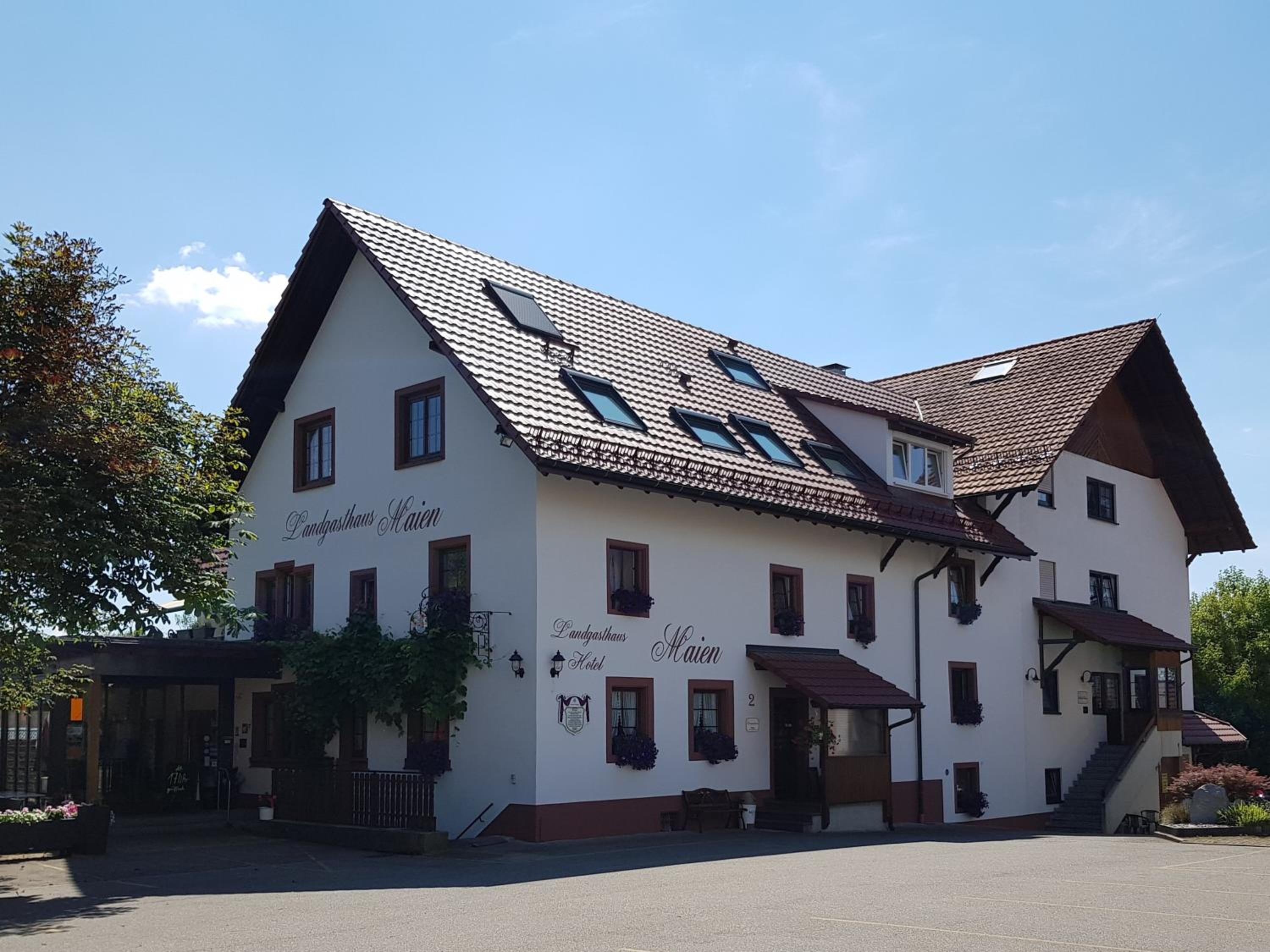 Hotel Landgasthaus Hotel Maien - Image 1