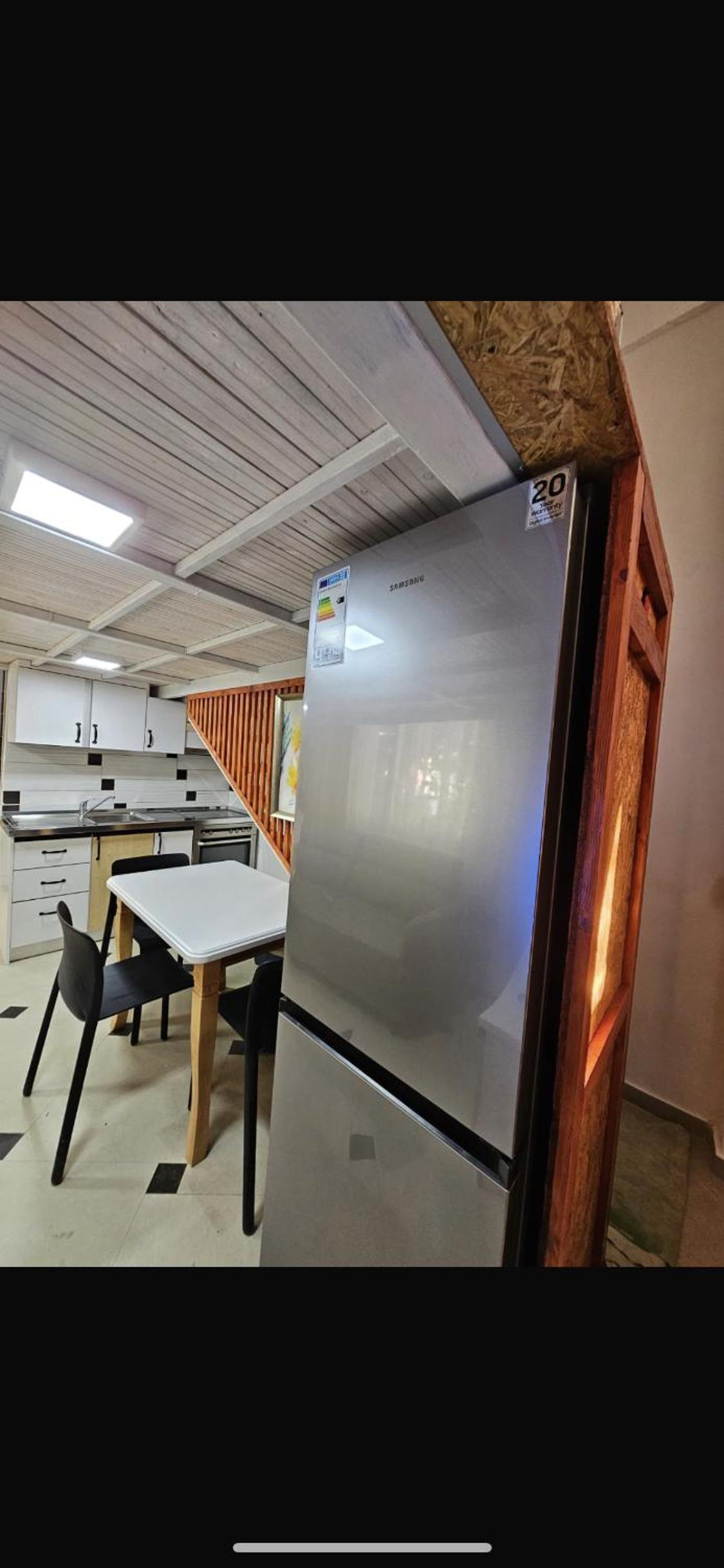 Evis Apartaments