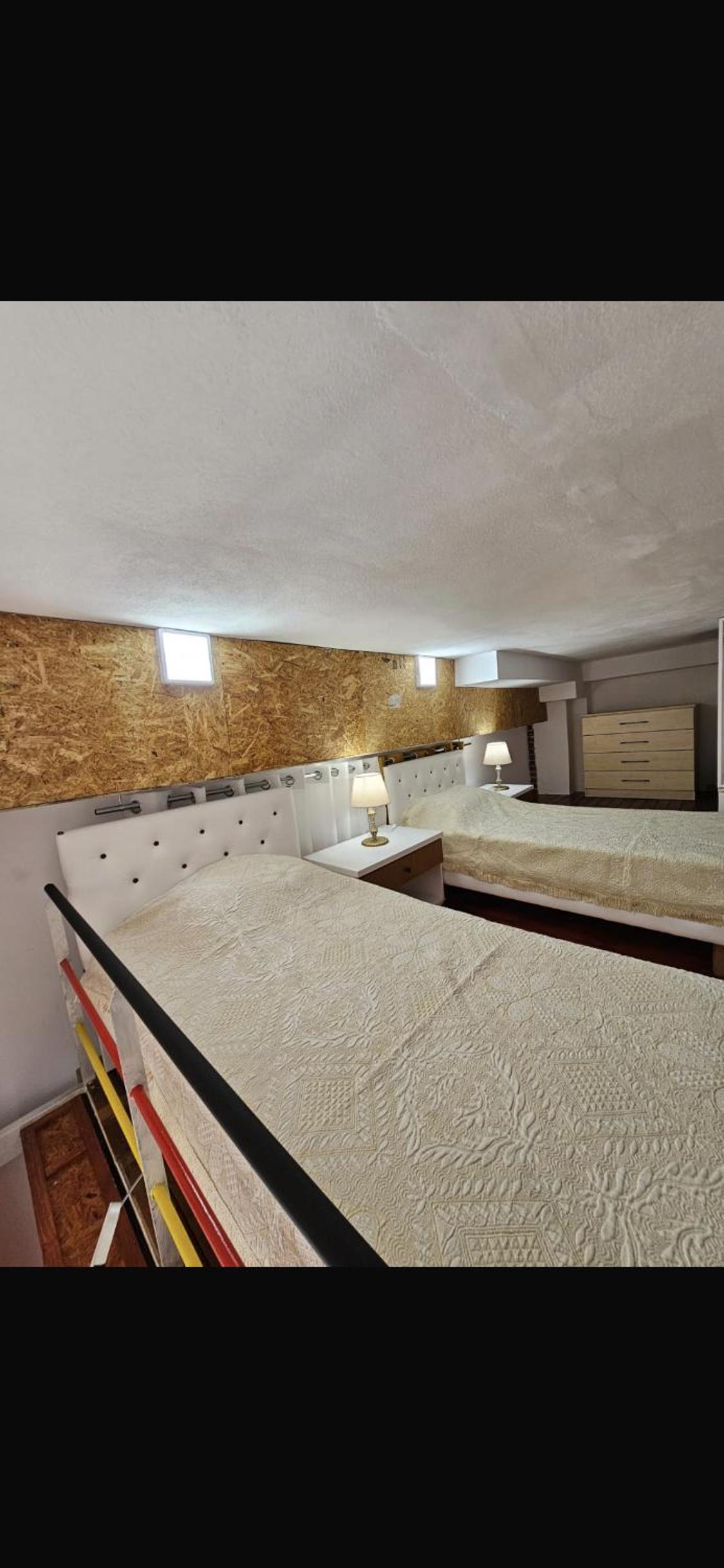Evis Apartaments