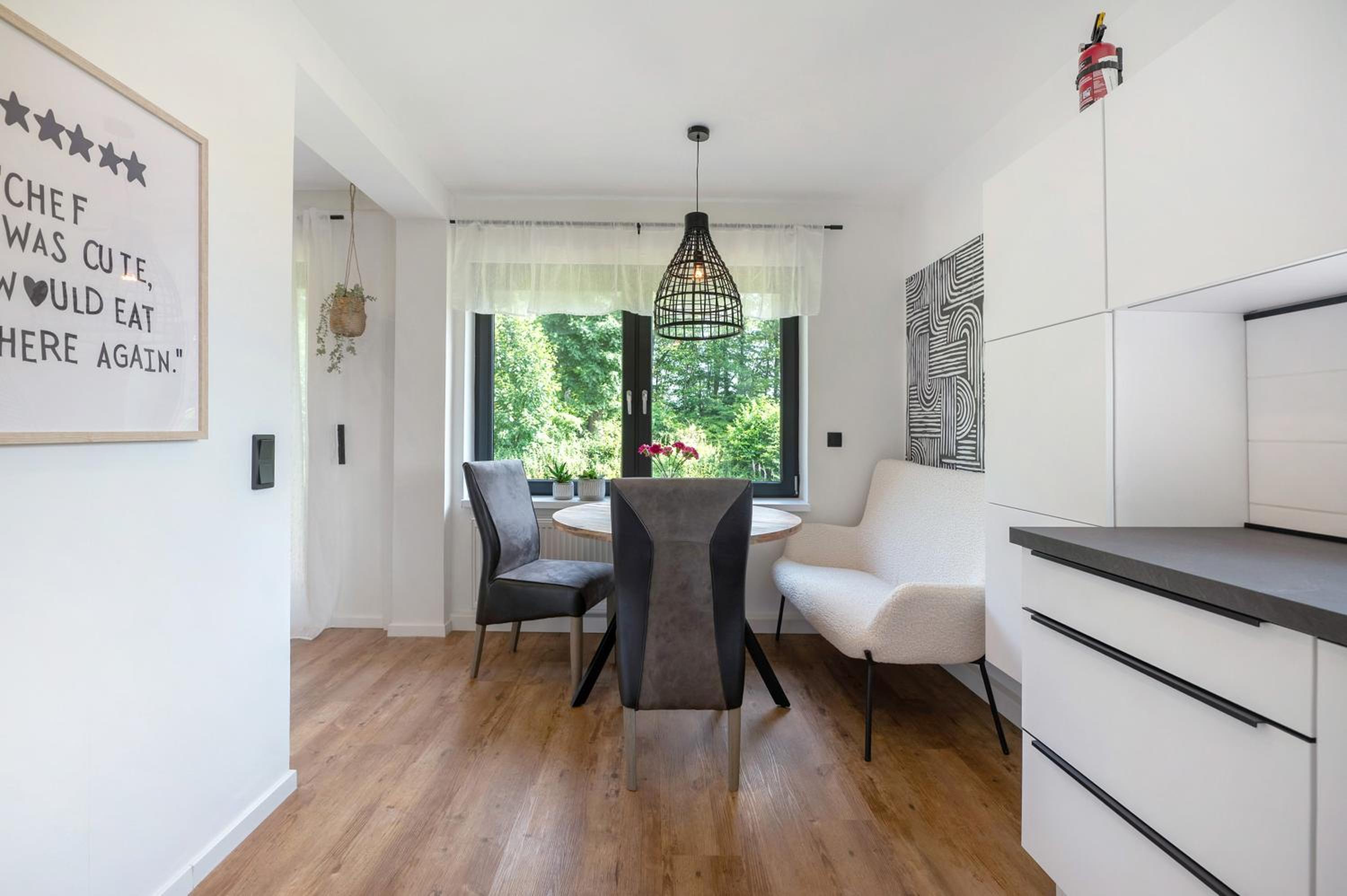 Design-Apartment mit Garten