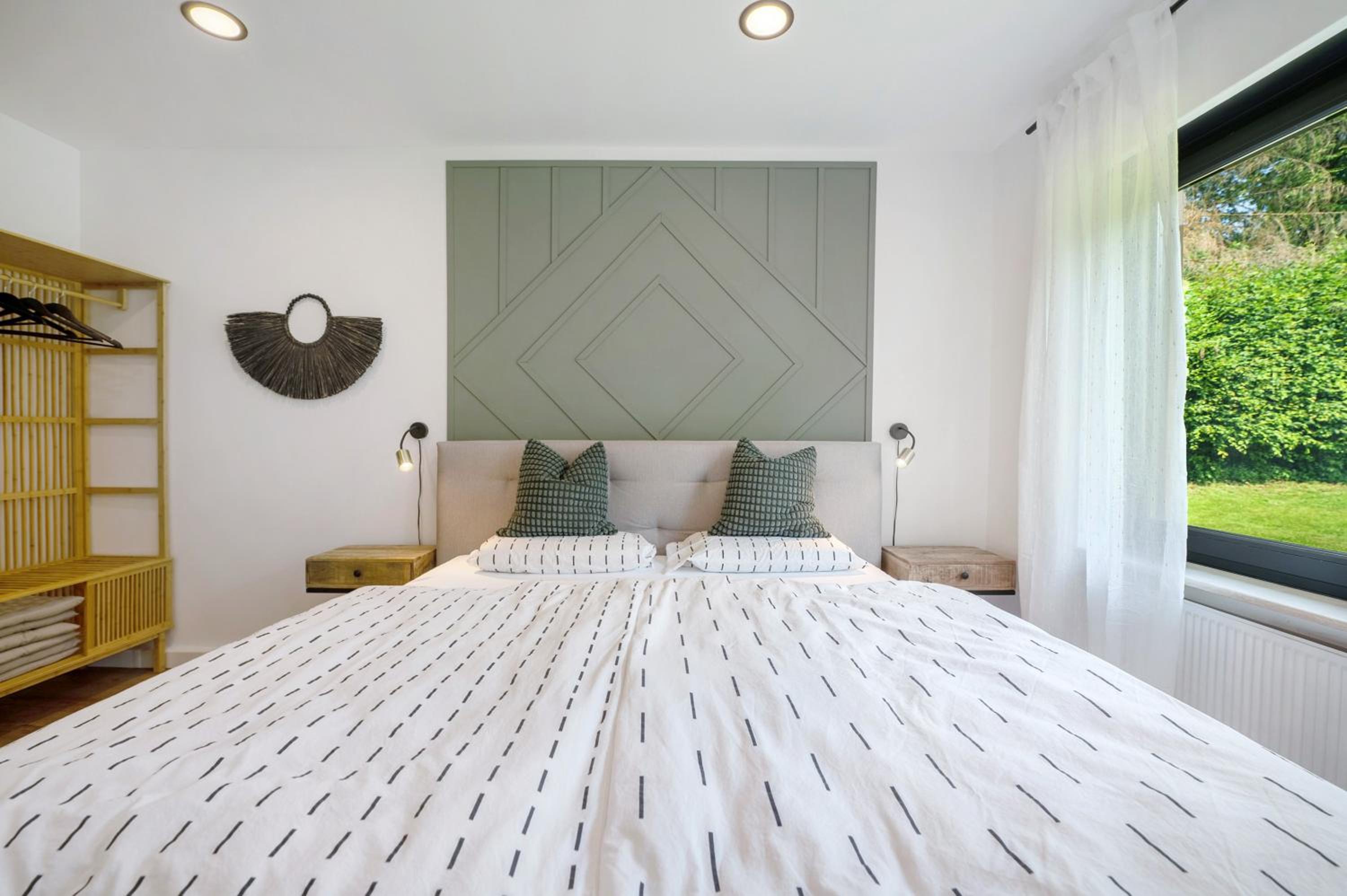 Design-Apartment mit Garten