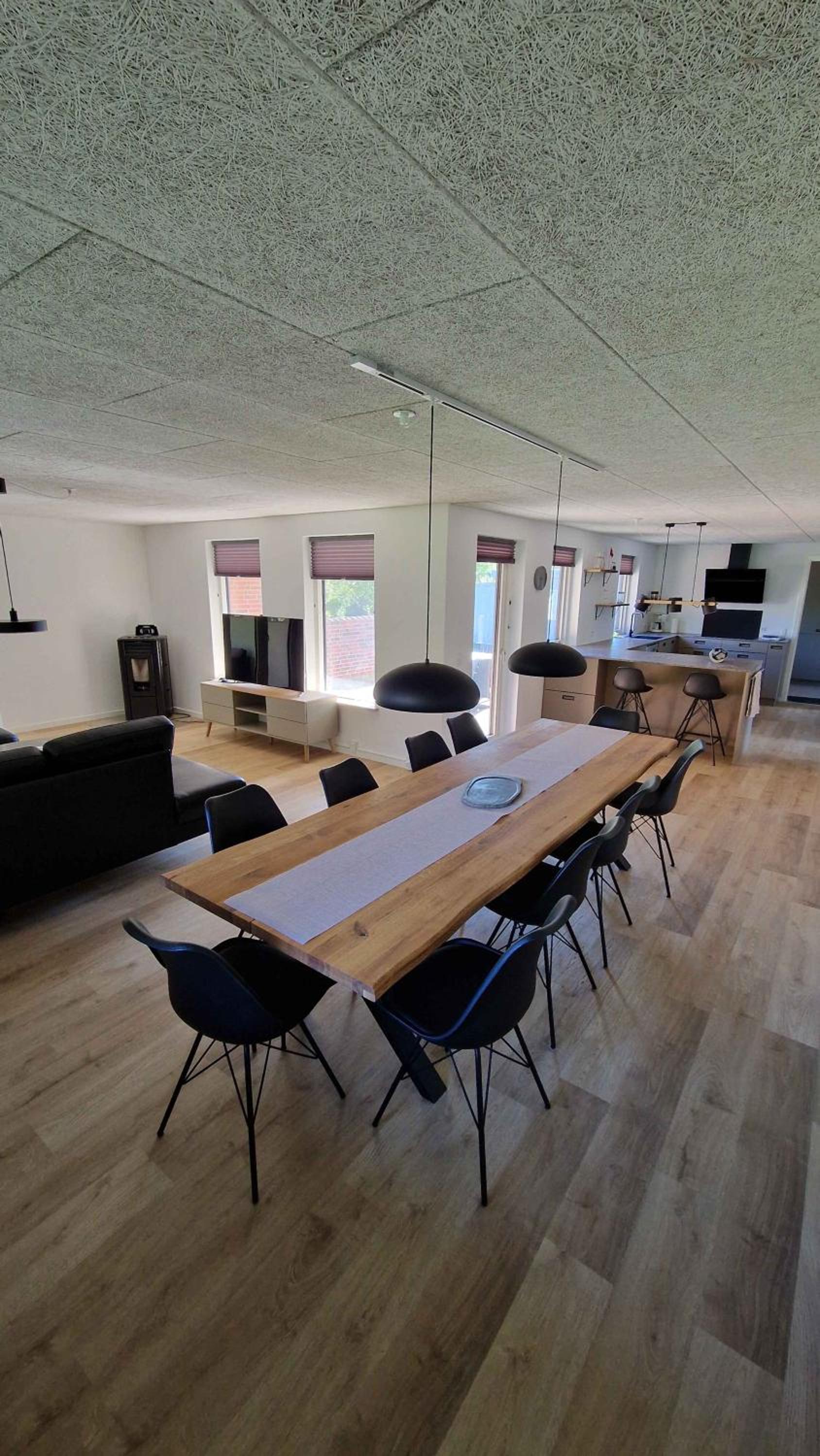 Charming Newly Renovated House In Skagen