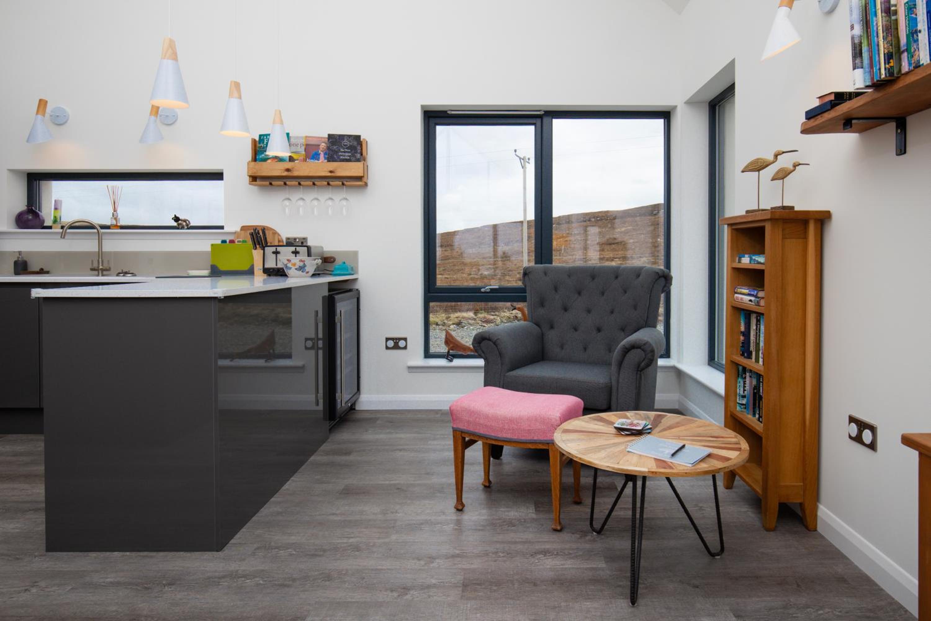 Luxury Isle of Lewis Retreat with Sea Loch Views view 4