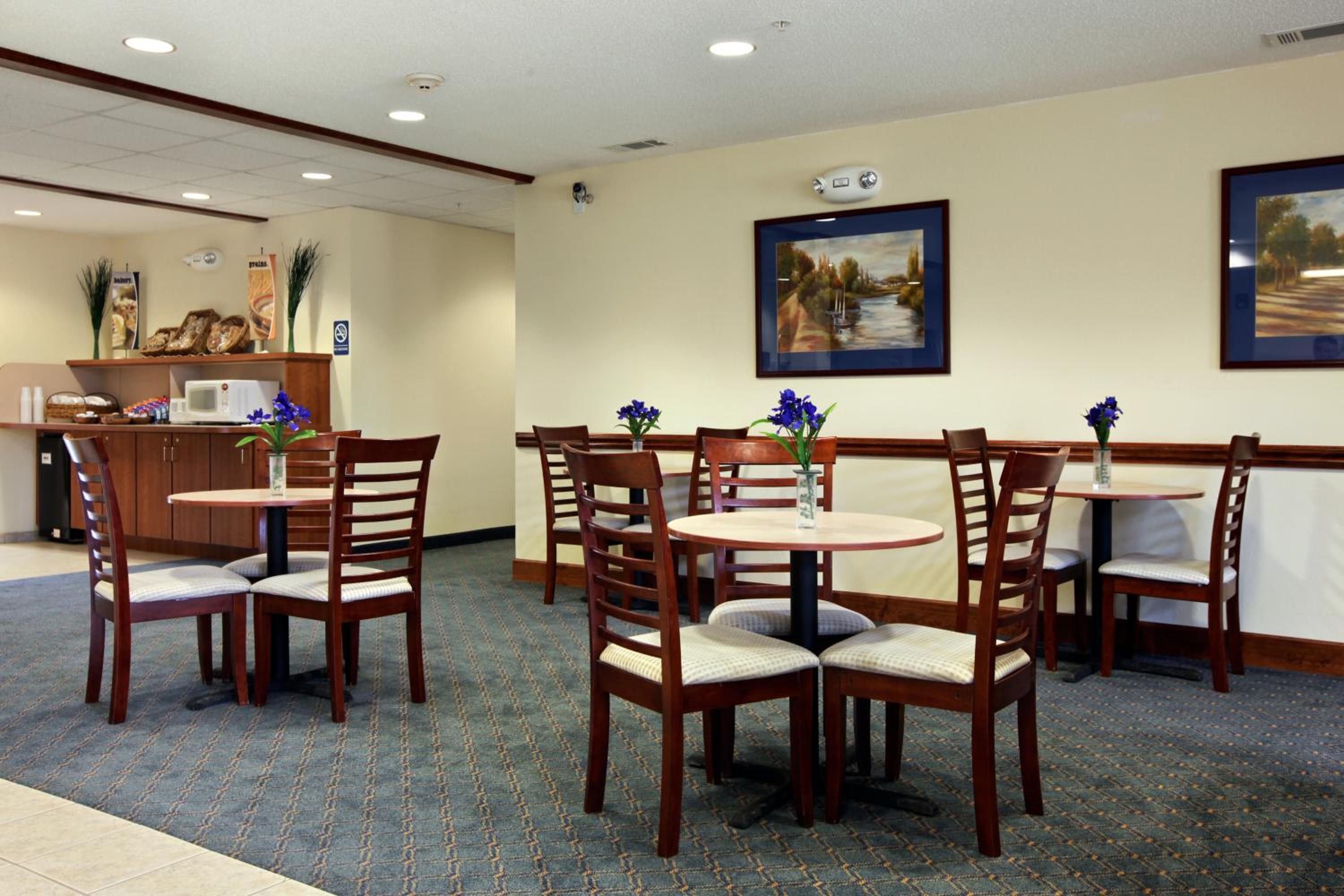Rincon Inn and Suites - Property Image 12