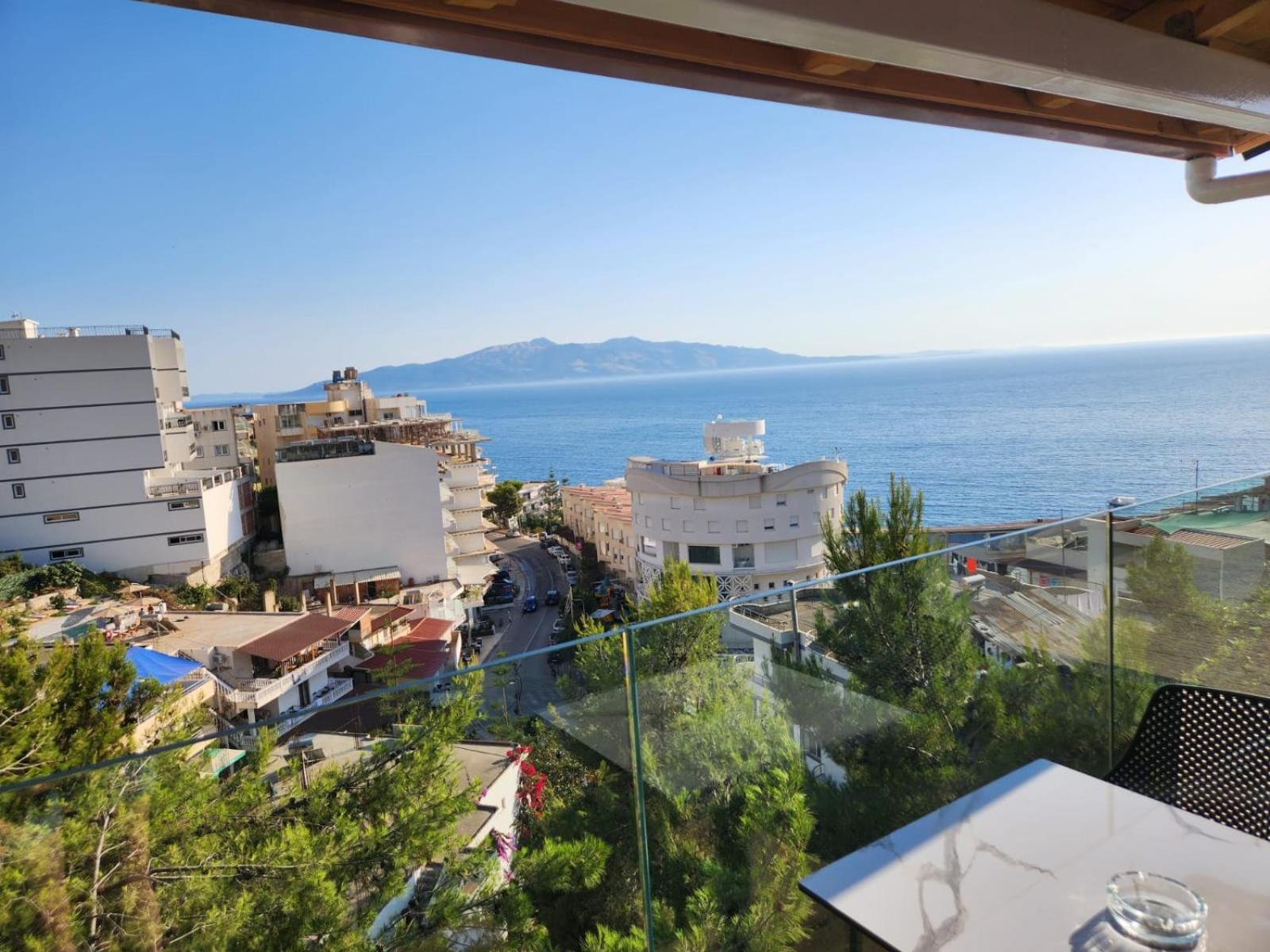 Osmani Rooms Sarande