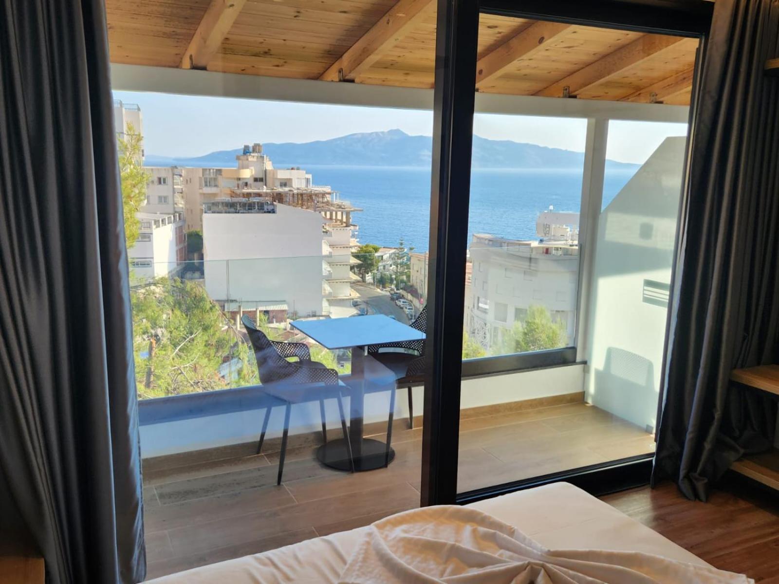Osmani Rooms Sarande