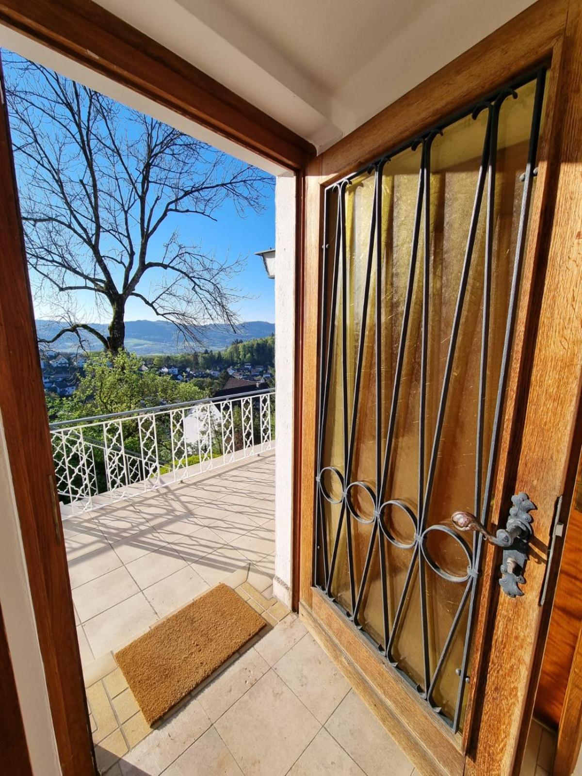 Traumhafte Wohnung an der Burg