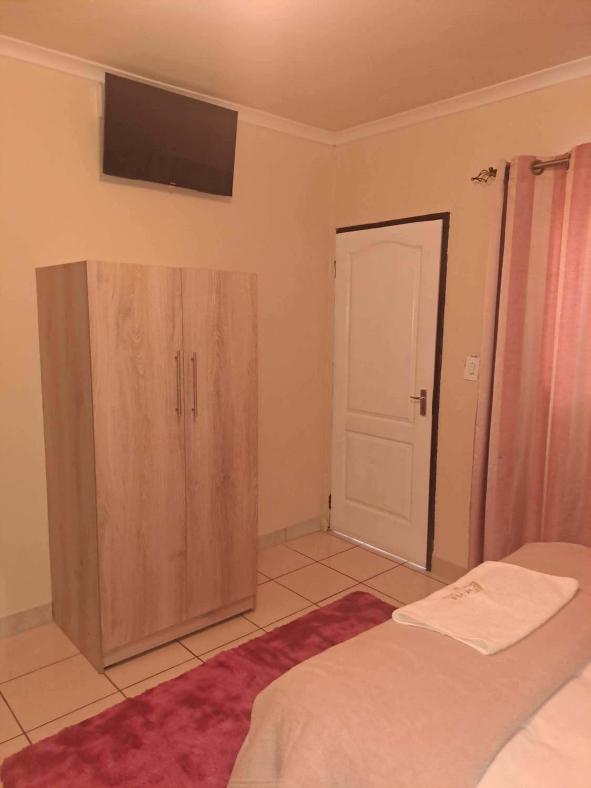 Akyra Guest House Brackenhurst