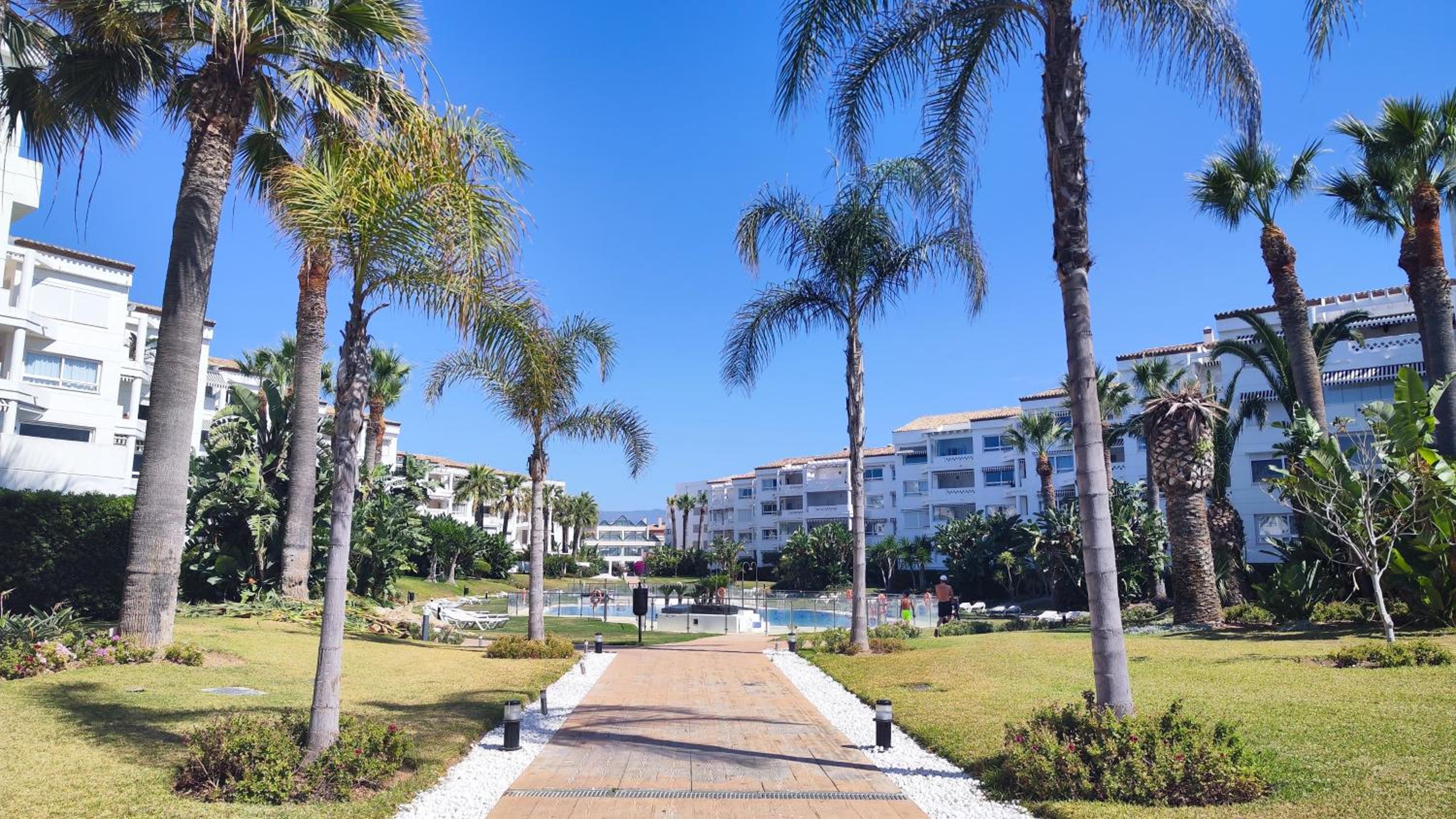 Playa Rocio calm beachfront apartment- 2bdr view 3