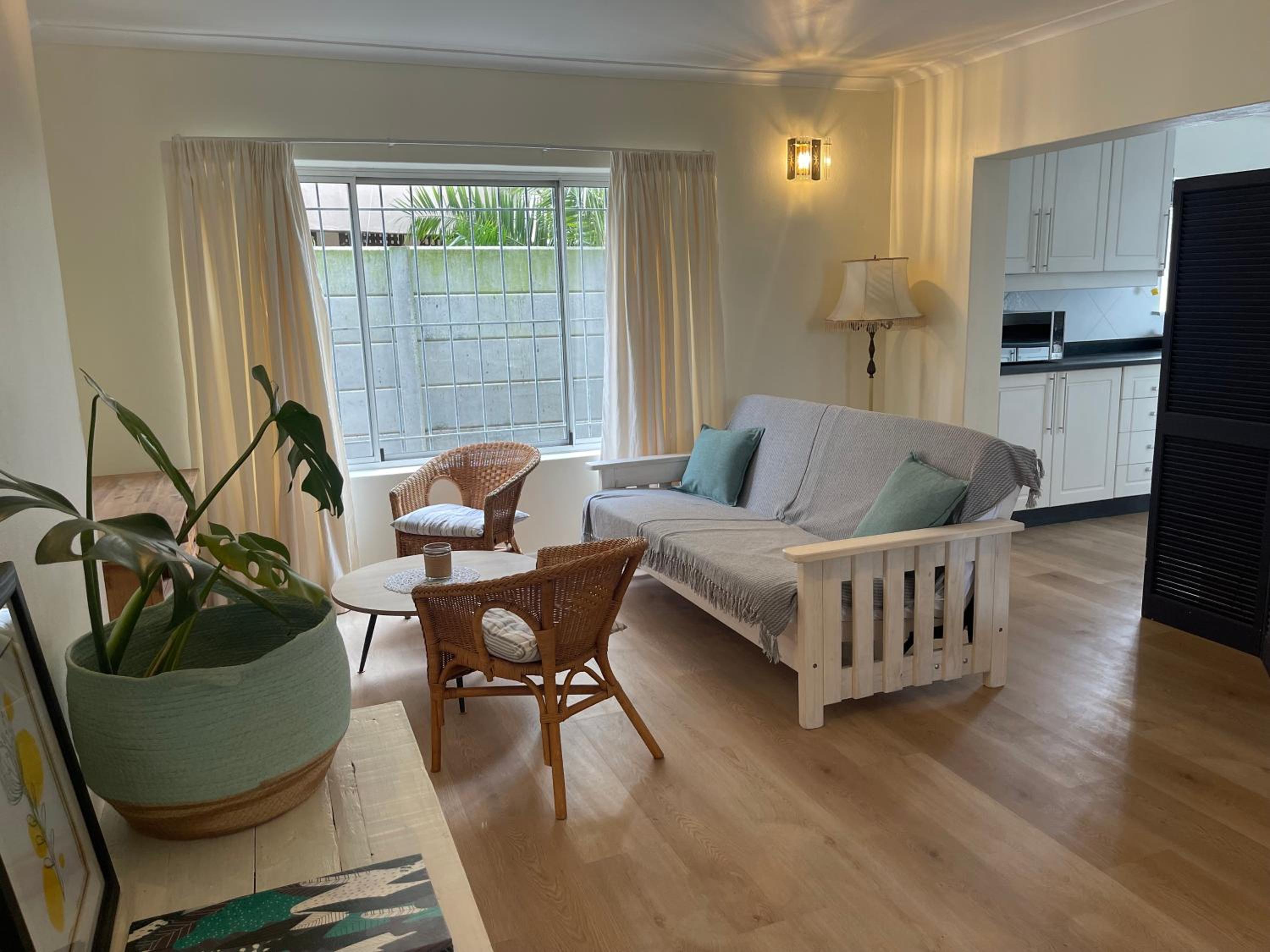 Silver Sunsets Self-Catering Apartments