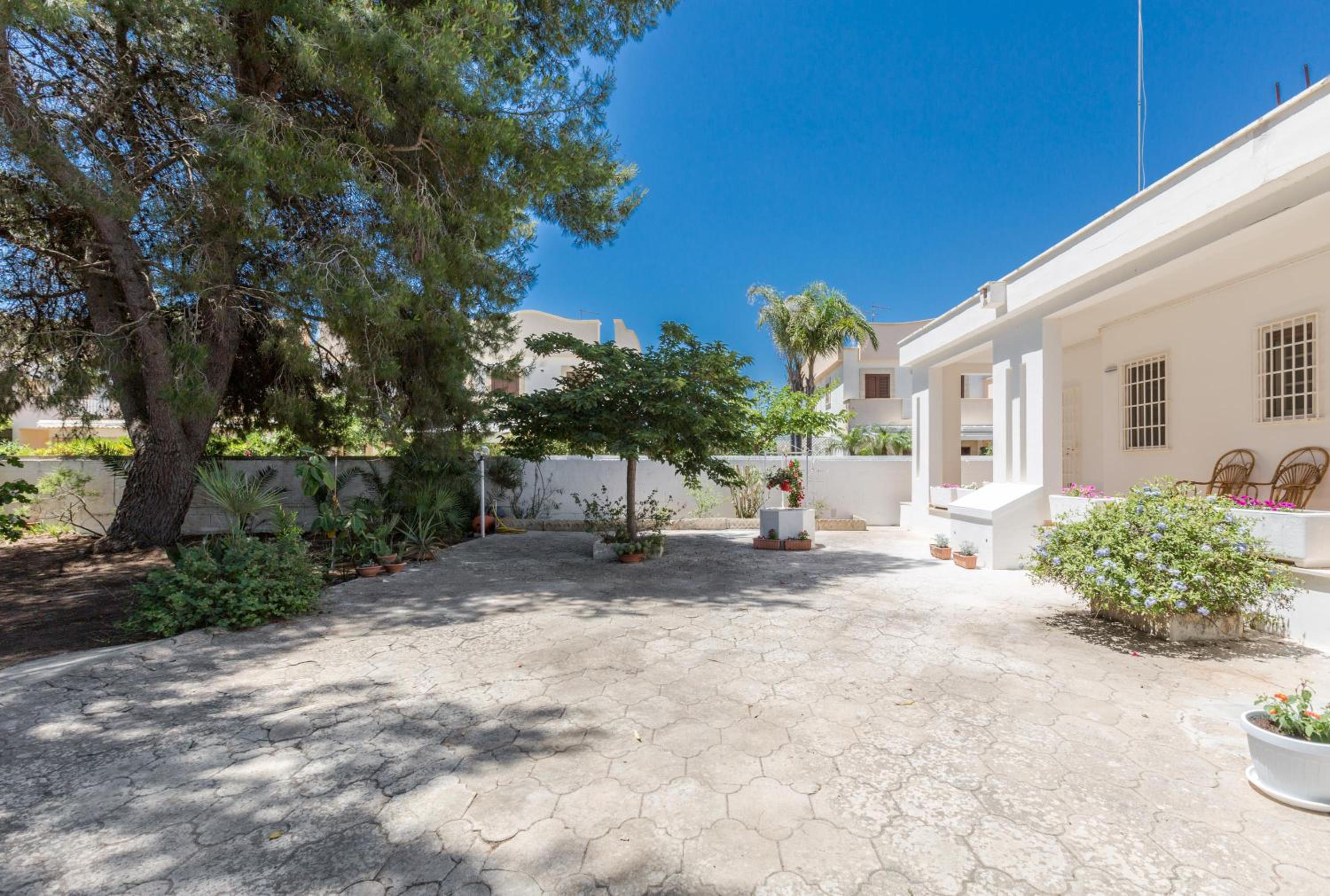 Villa Minerva by BarbarHouse view 2