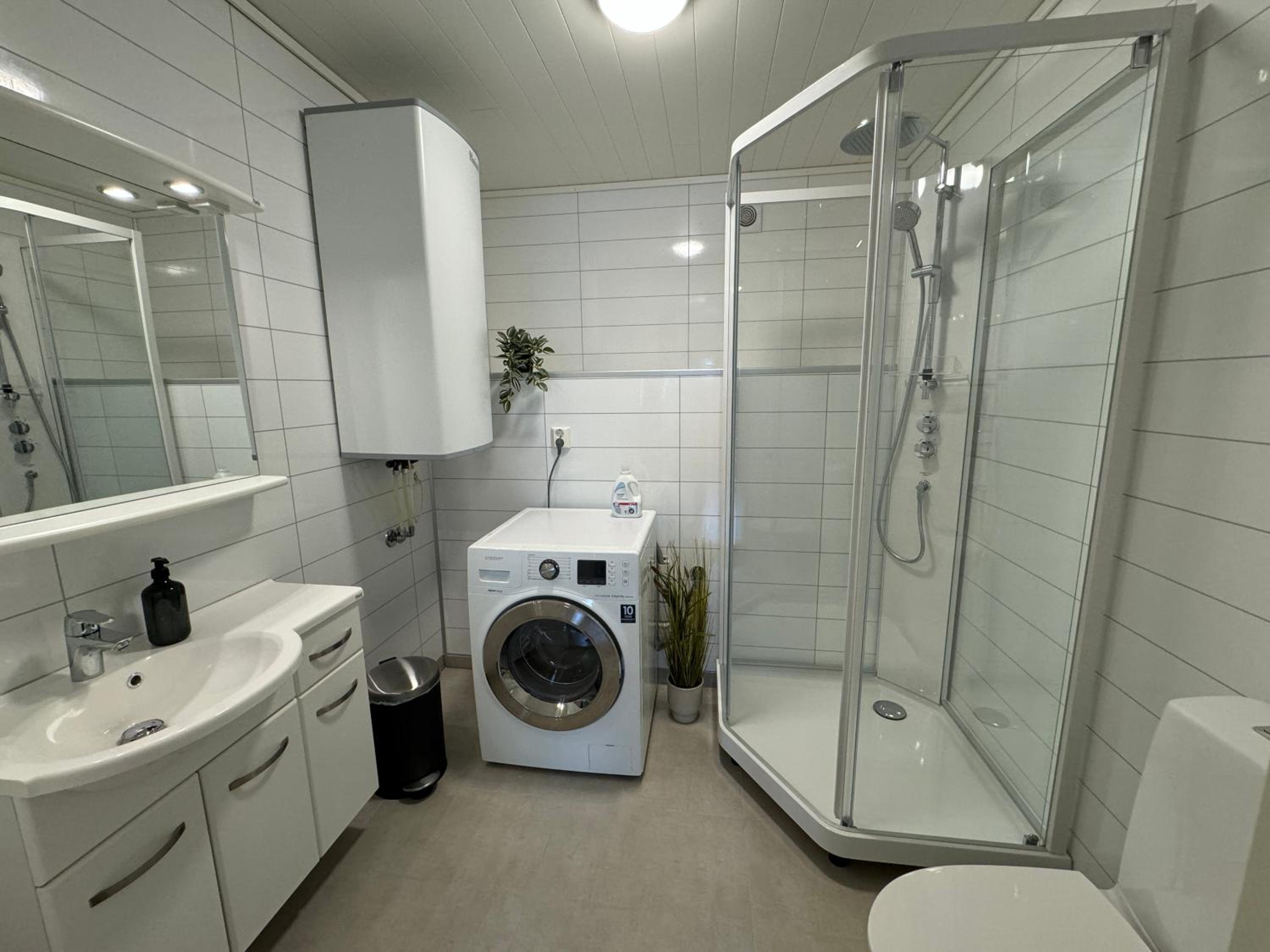 Small apartment in the harbour of Jørpeland view 4