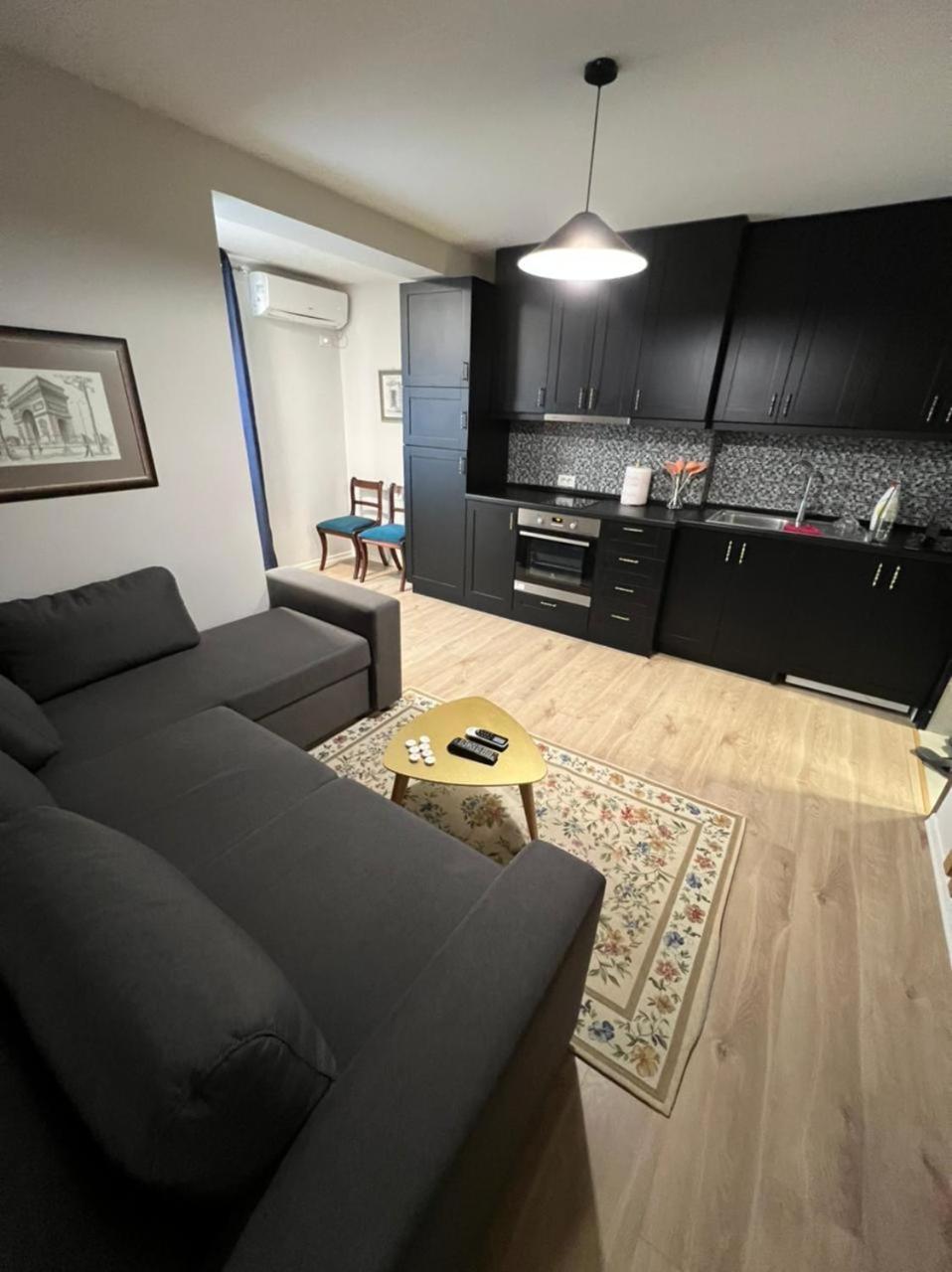 Central Apartment with Self Check-In