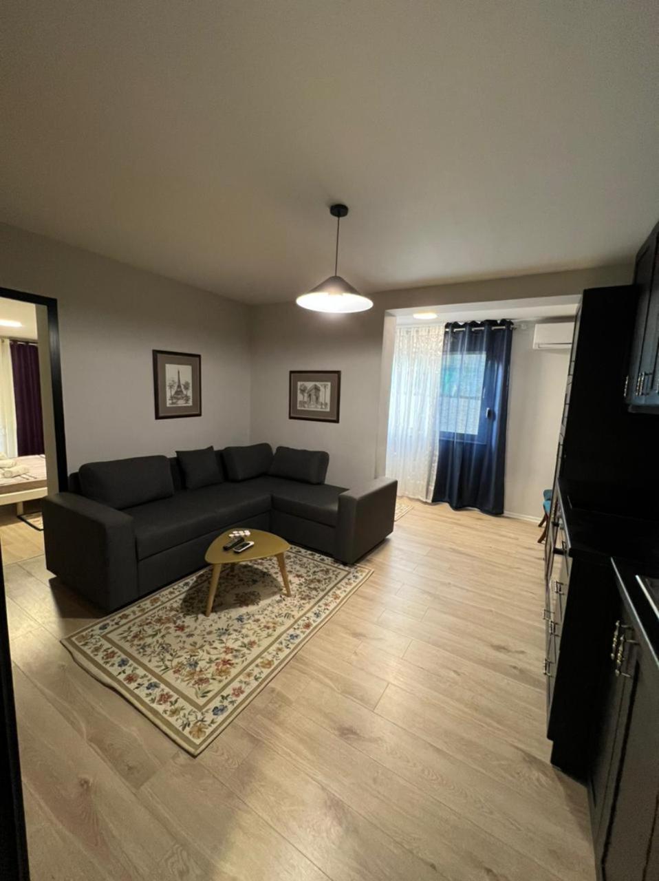 Central Apartment with Self Check-In