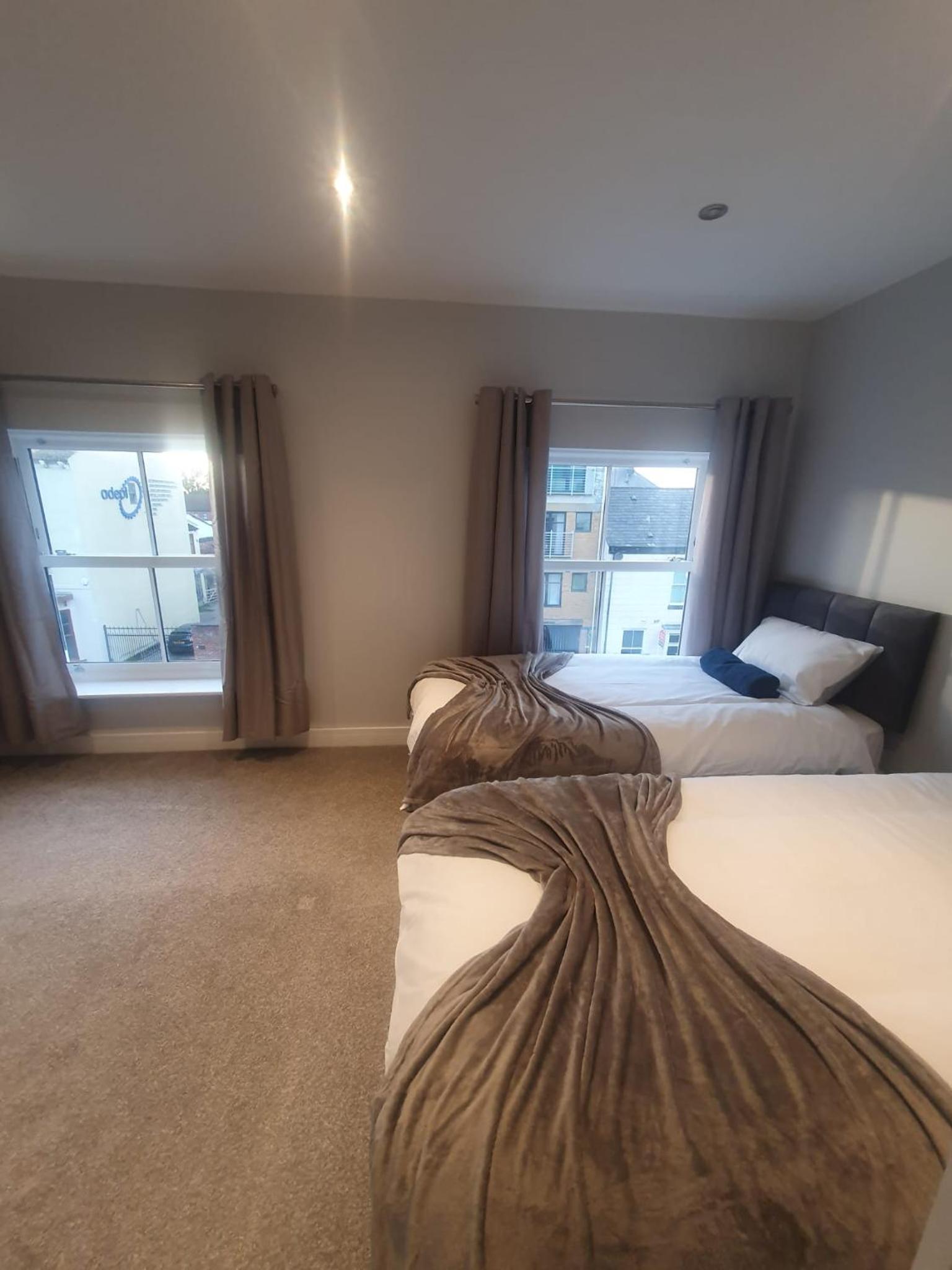 Luxury 2 Bedroom City Centre apartment