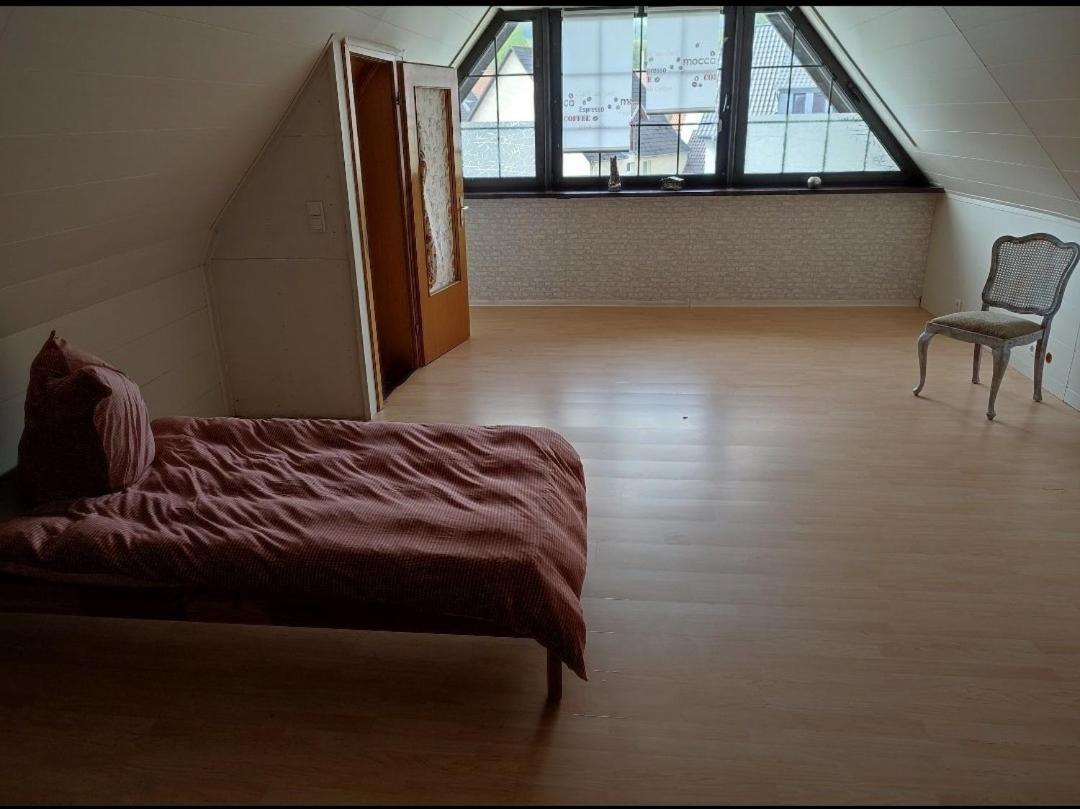 Alte Backstube mit 3 Ferienwohnungen eingerichtet für Monteure und Firmen