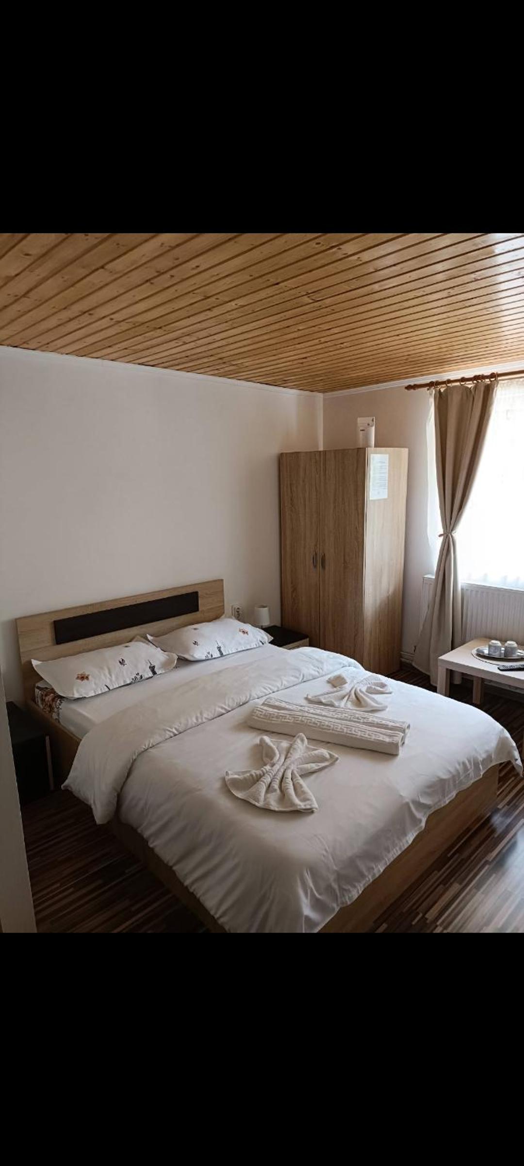 Pensiunea Casa Vlad și Lucas view 5