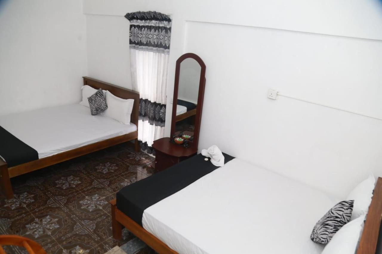 Peradeniya Green Mount Hotel