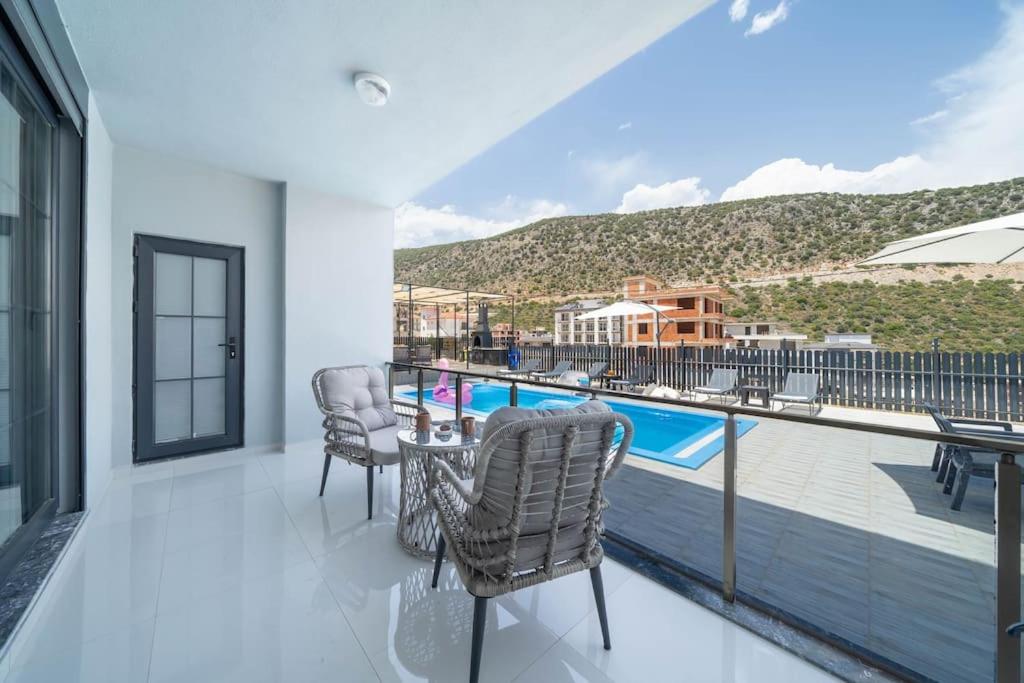 VillamSiyahÇatı