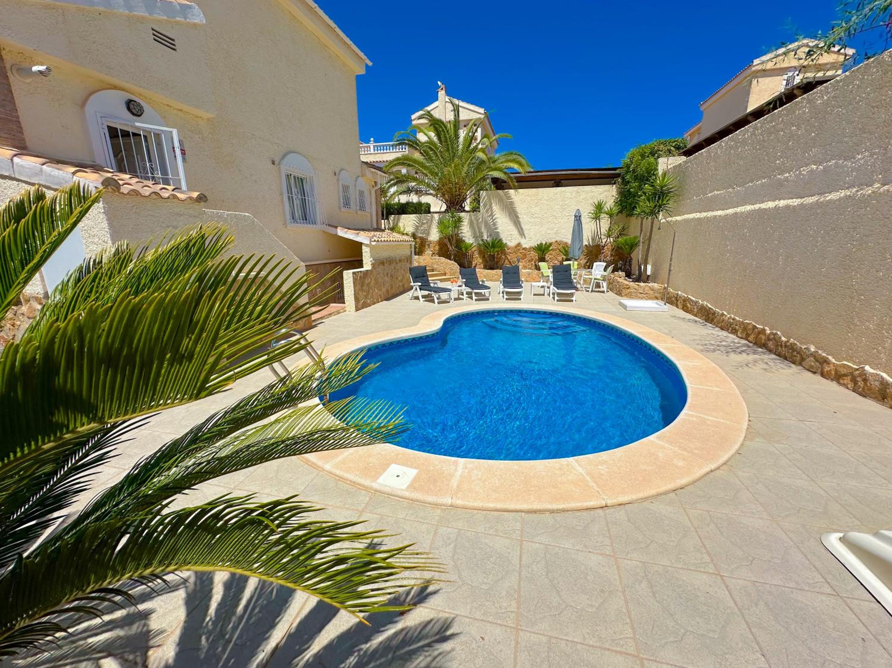 Villa con piscina privada