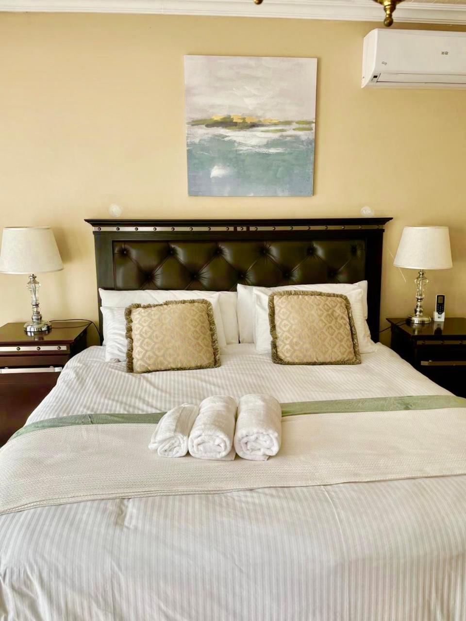At Forty Eight Holiday Home view 5