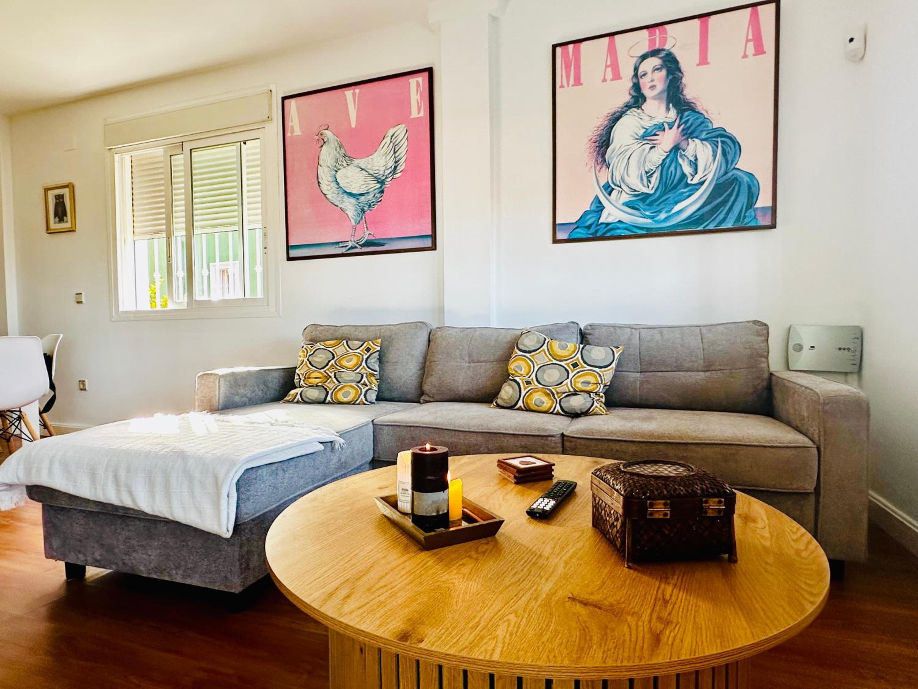 Chalet con piscina privada y aacc