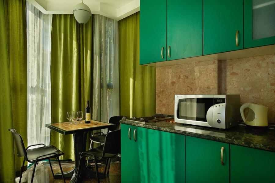 Apartment Green