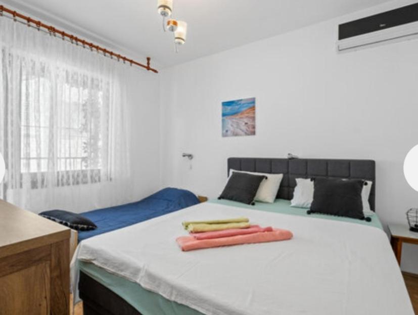 Apartman Arija-Pino view 5