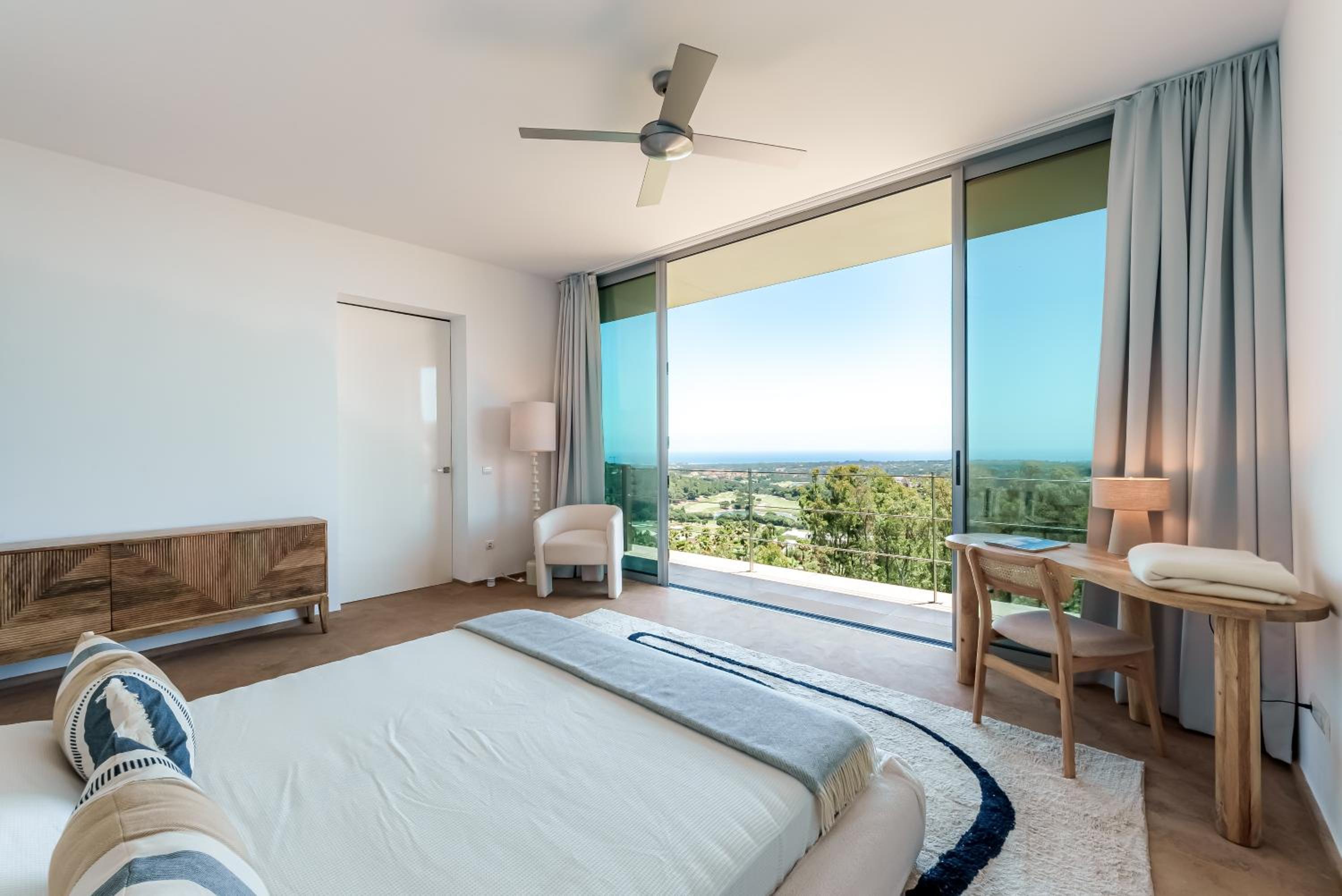 Villa Bond Sotogrande
