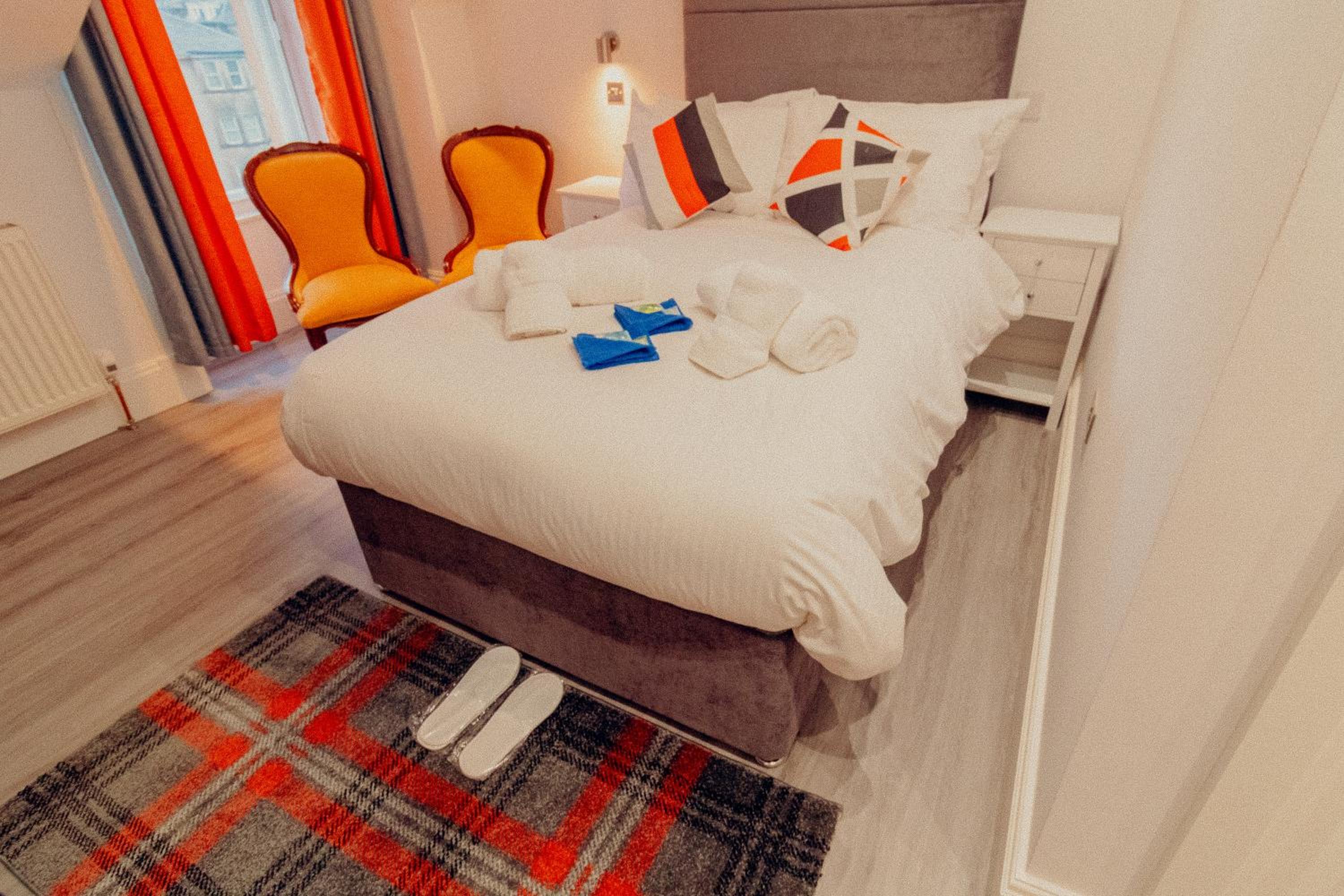 Mayfield Suites