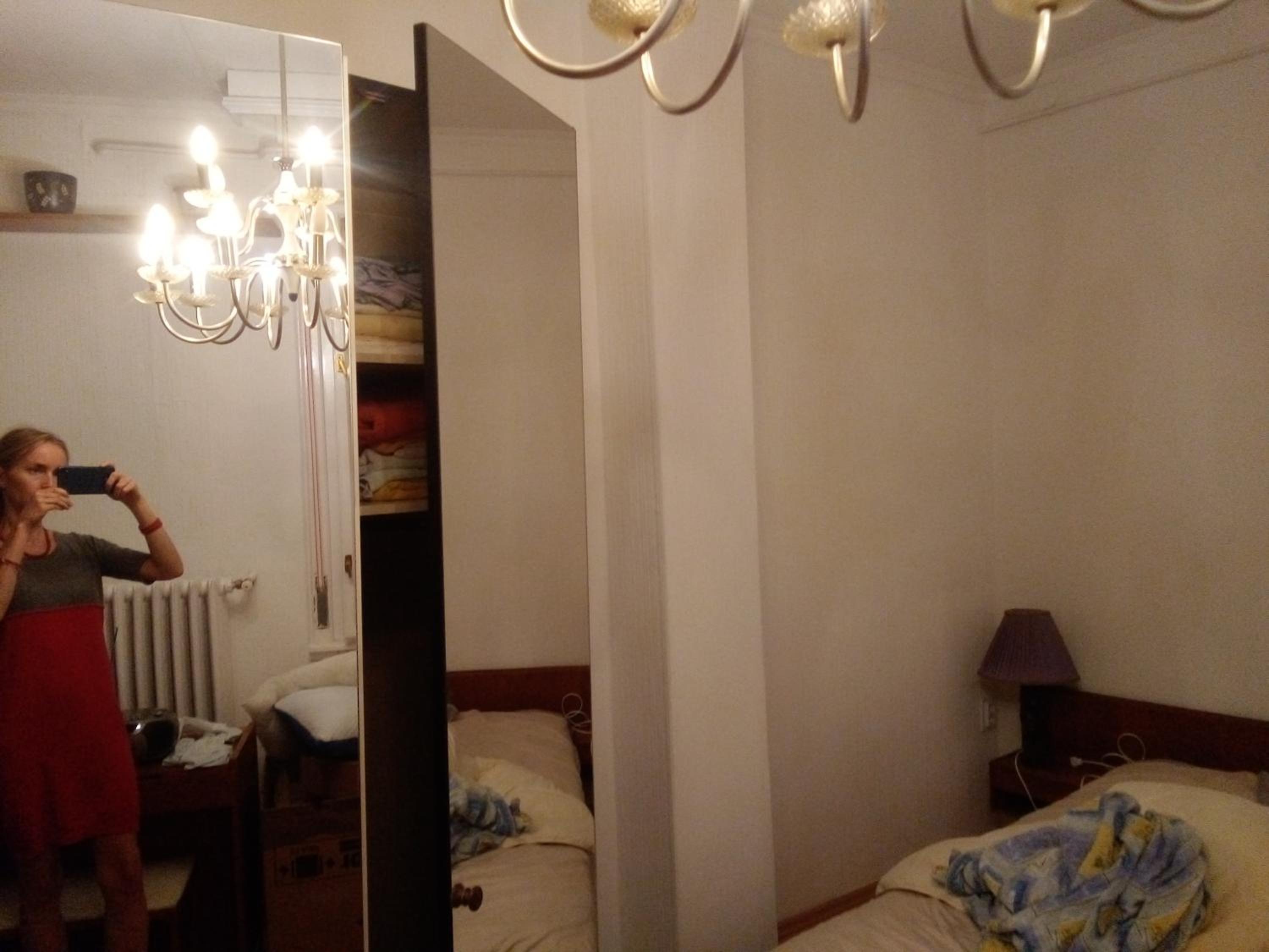 Private apartment near Corvin with balcony view 4