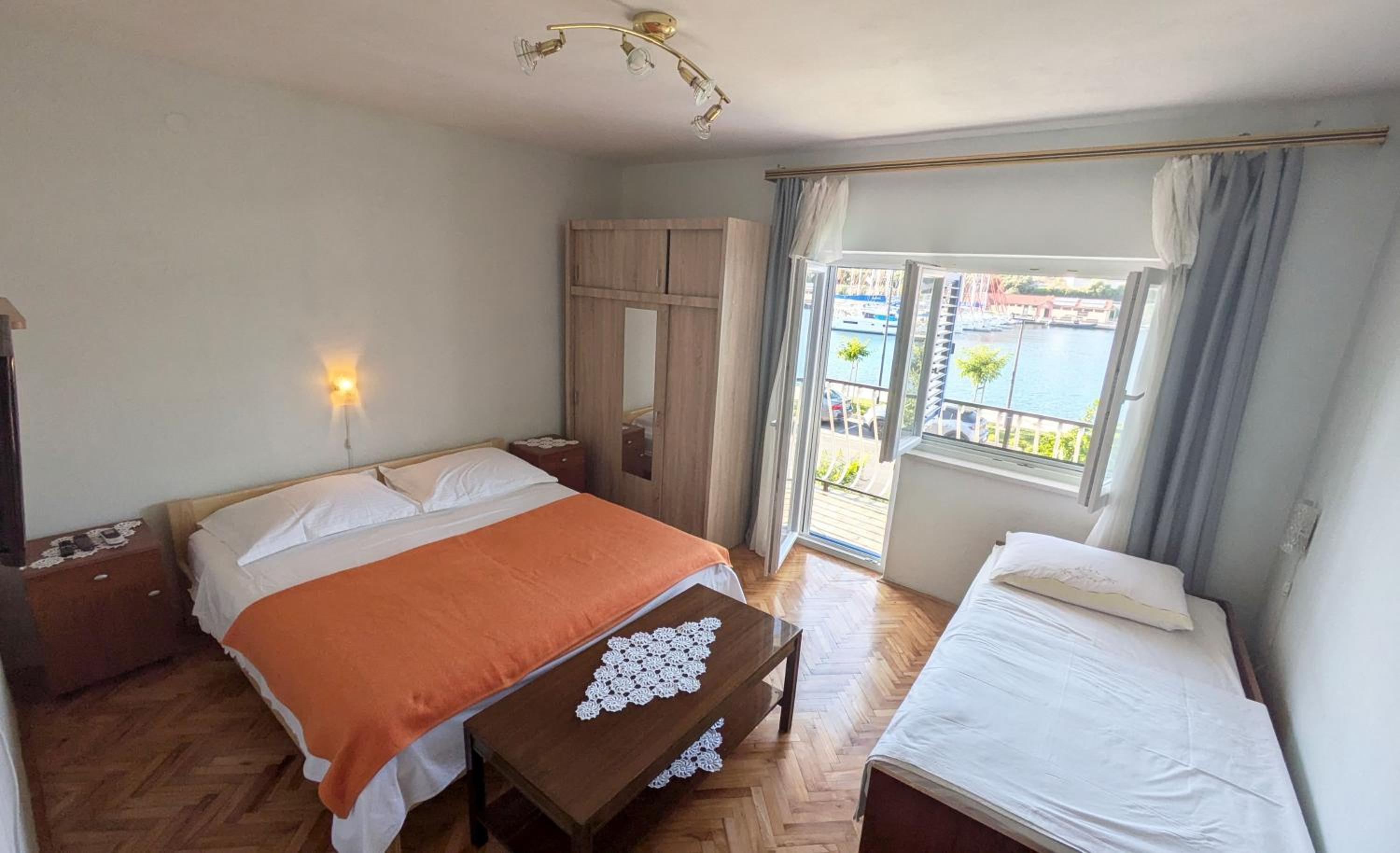 Waterfront Seaview Apartment Maria view 5