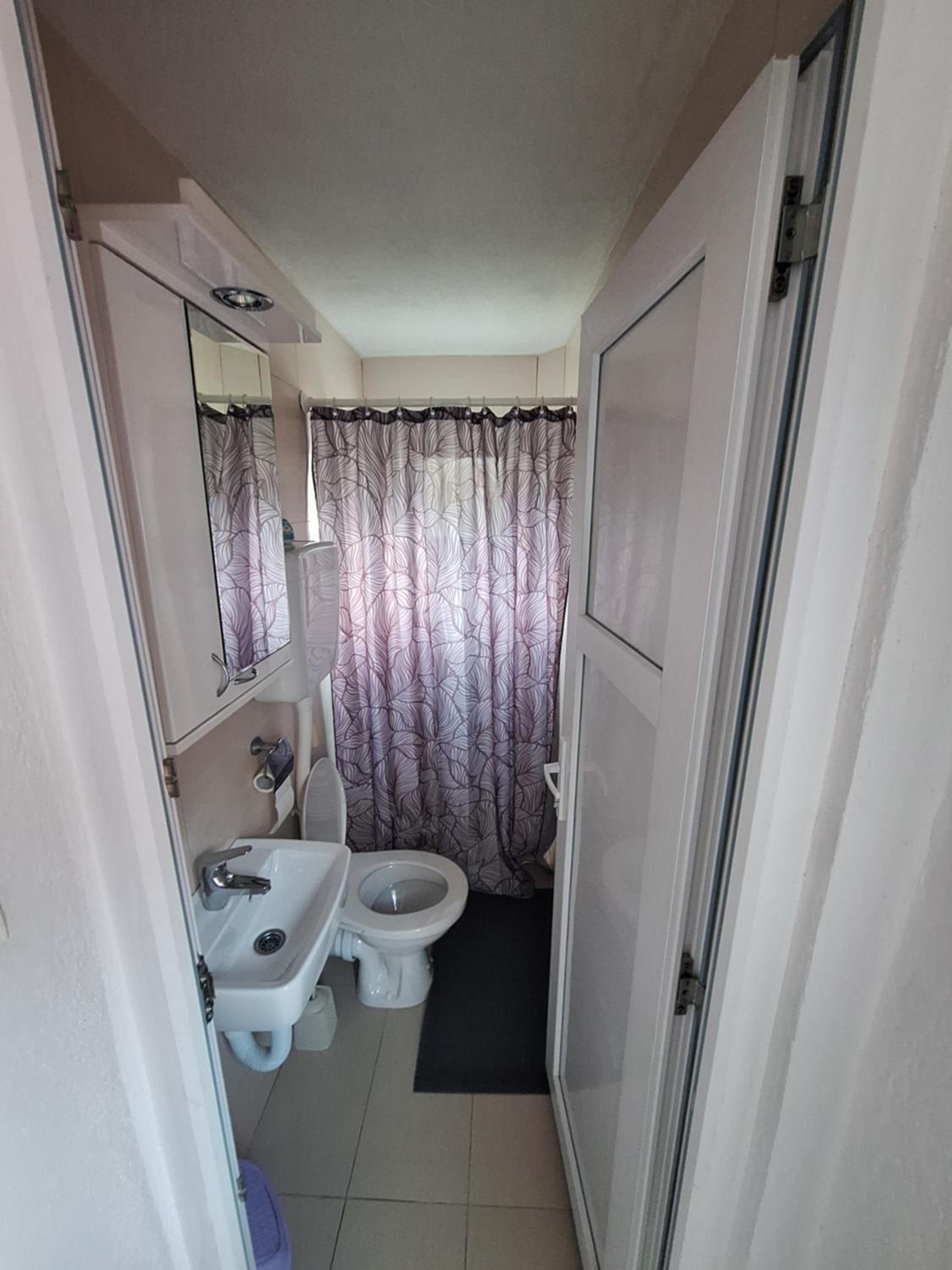 Apartment and Rooms Zed
