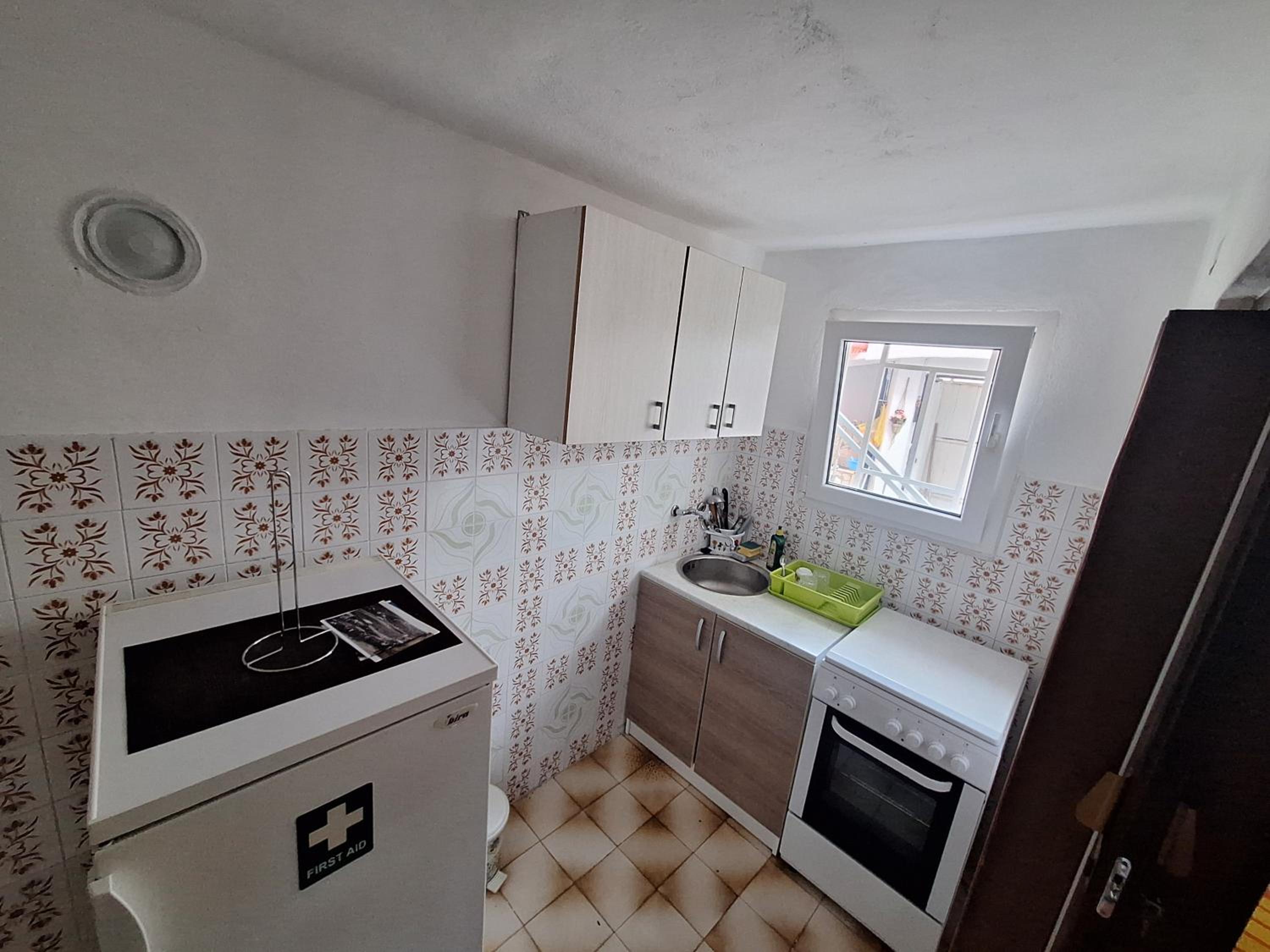 Apartment and Rooms Zed