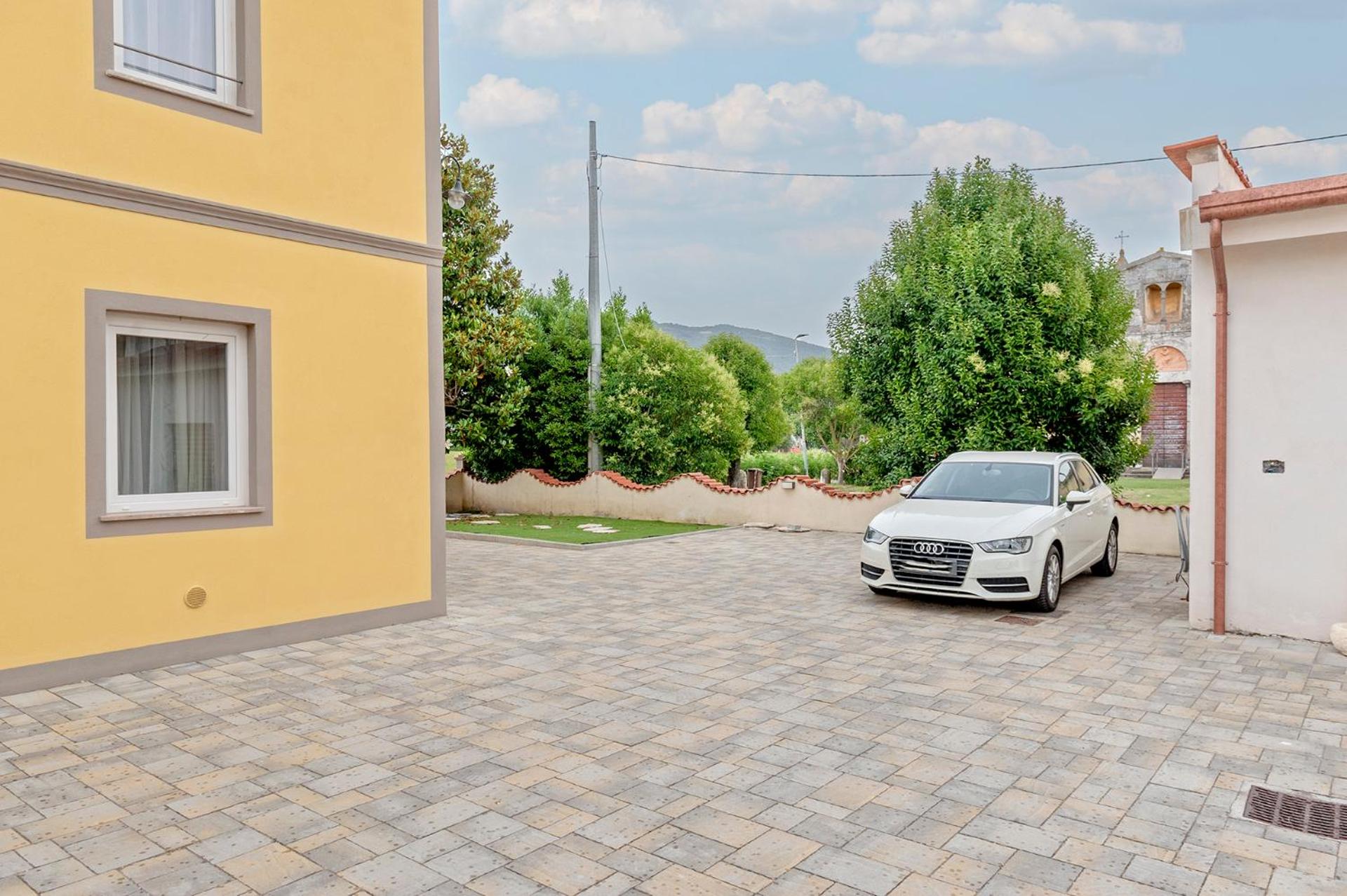 Homiday - Casa Oriana - Parcheggio Privato view 2