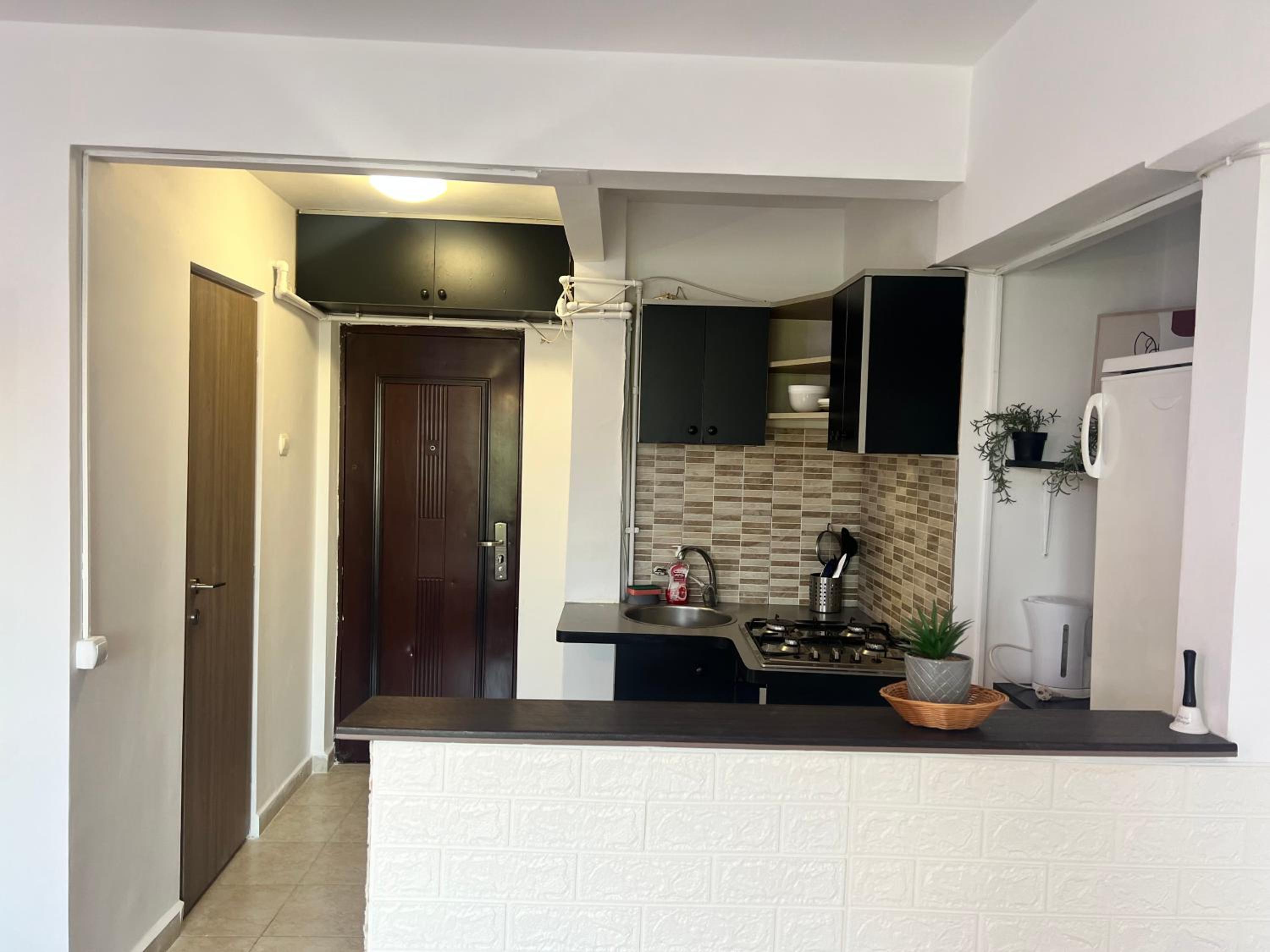 Bucharest Ultracentral Studio