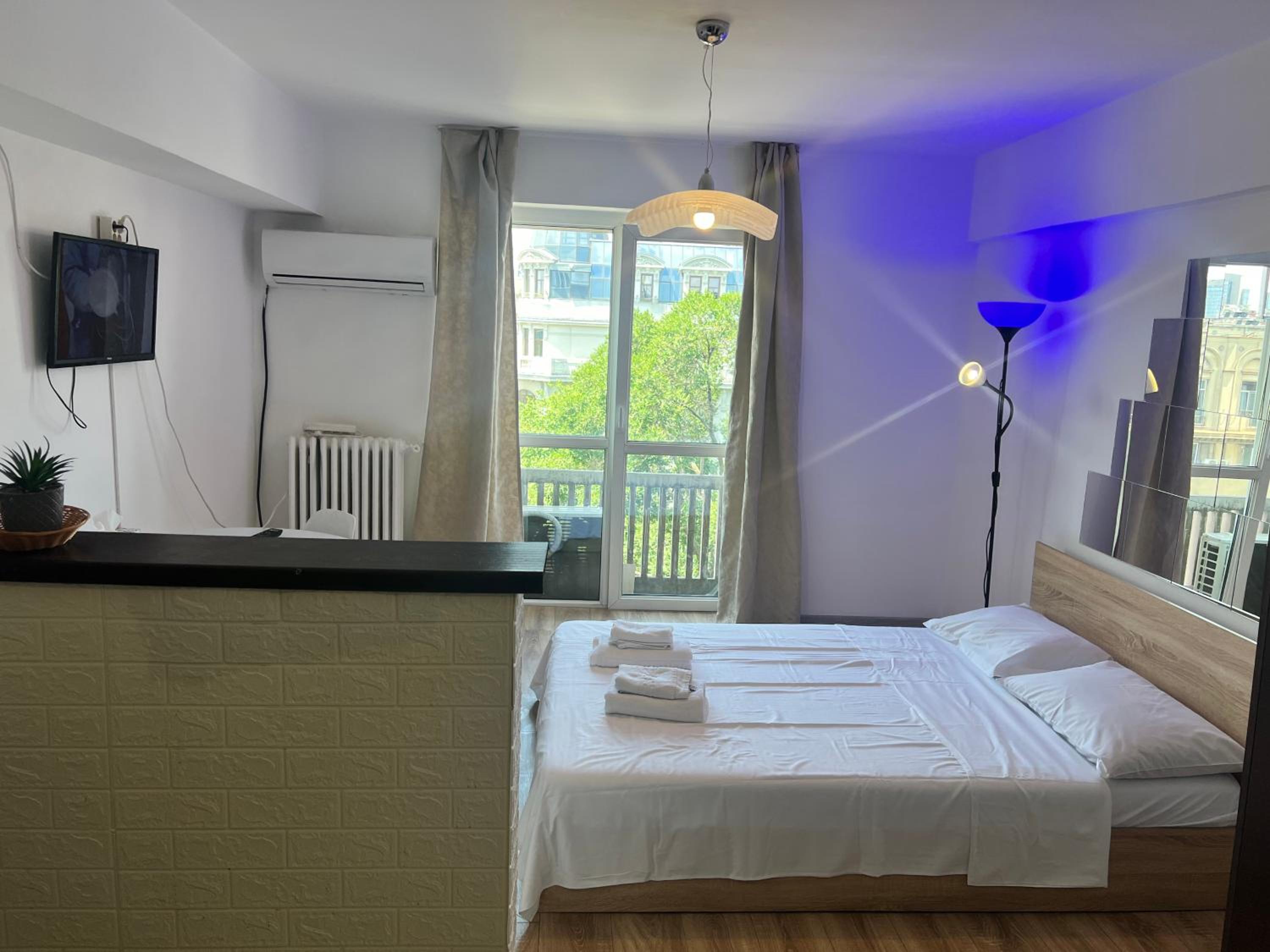 Bucharest Ultracentral Studio