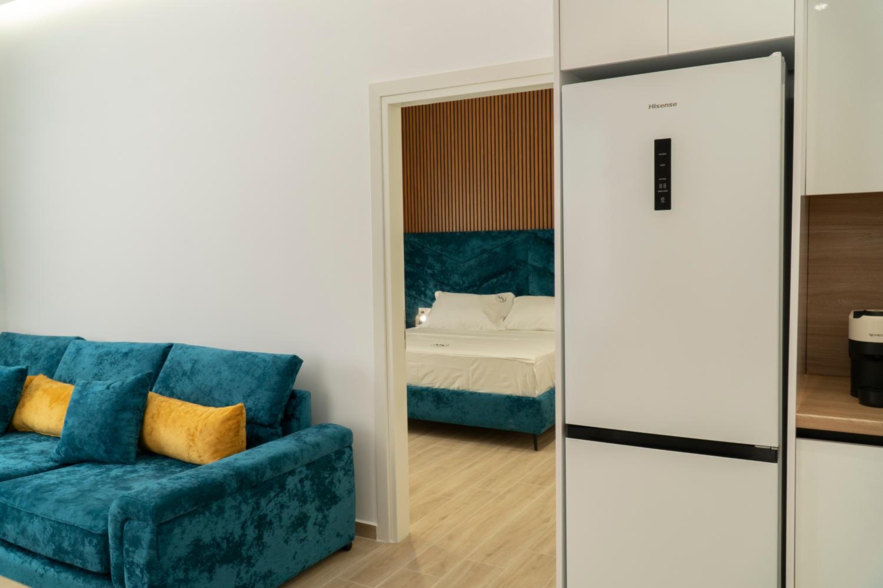 Mateo Apartments