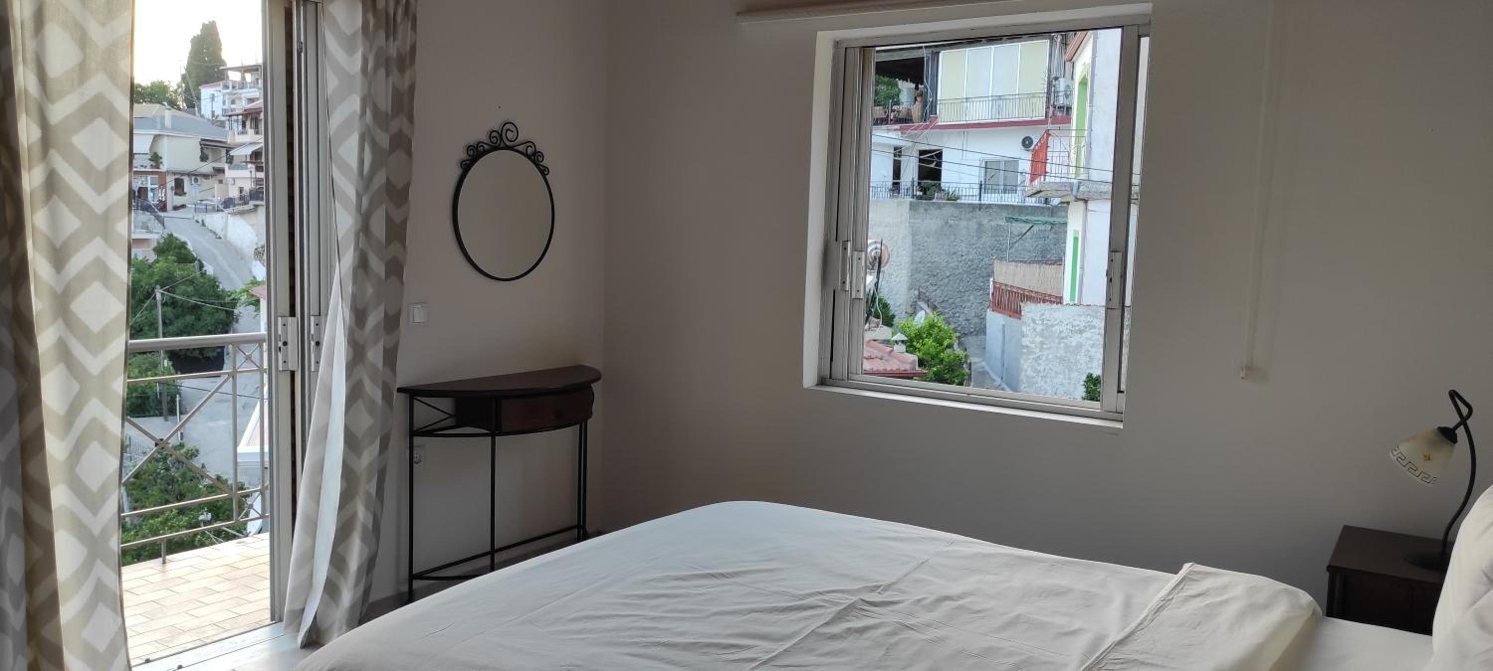 The little house photo 3