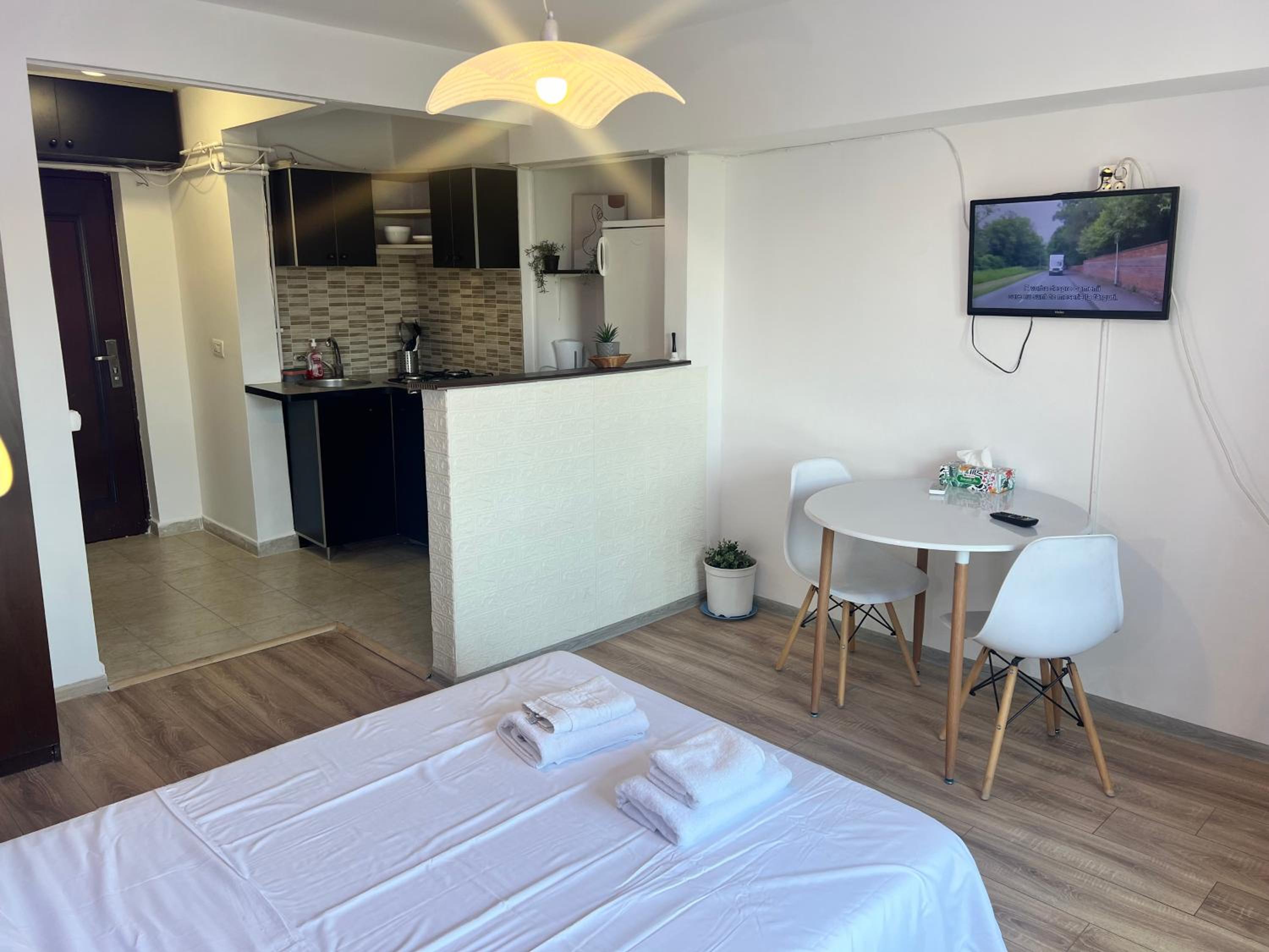 Bucharest Ultracentral Studio